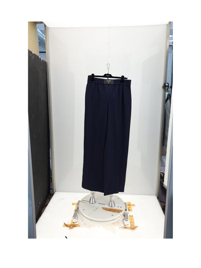 elastic waist trousers