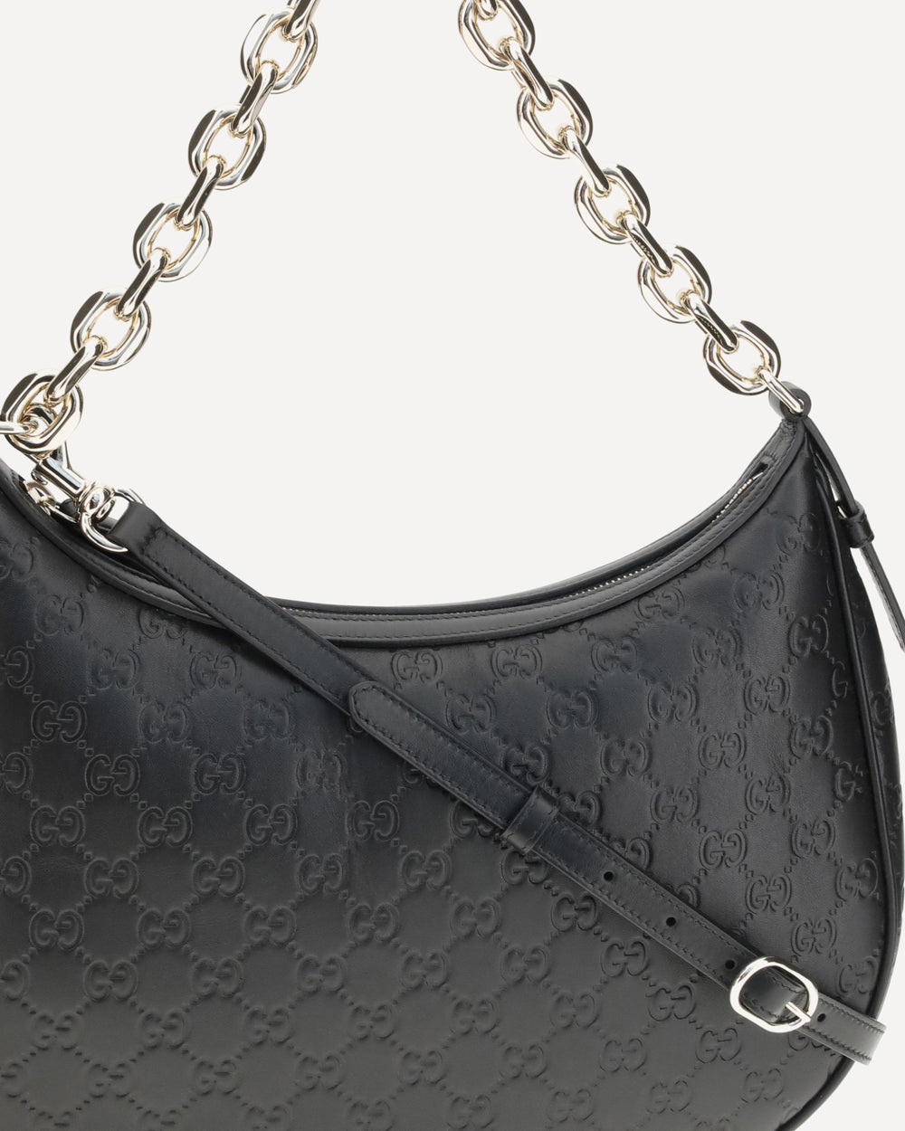 gg emblem shoulder bag