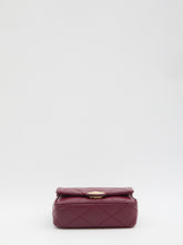 BURBERRY OS strand pouch with chain