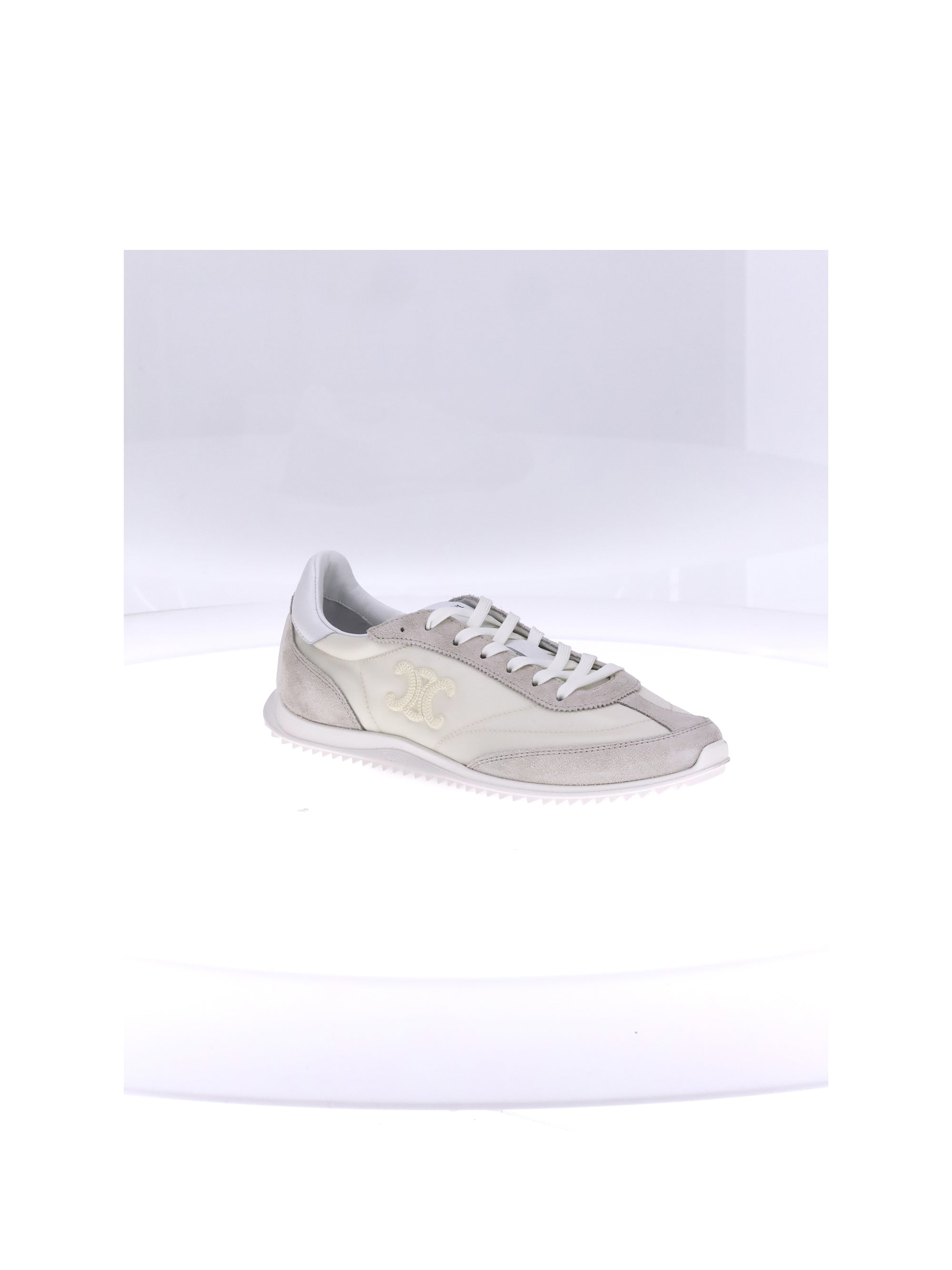 low top sneaker w/ triomphe 10