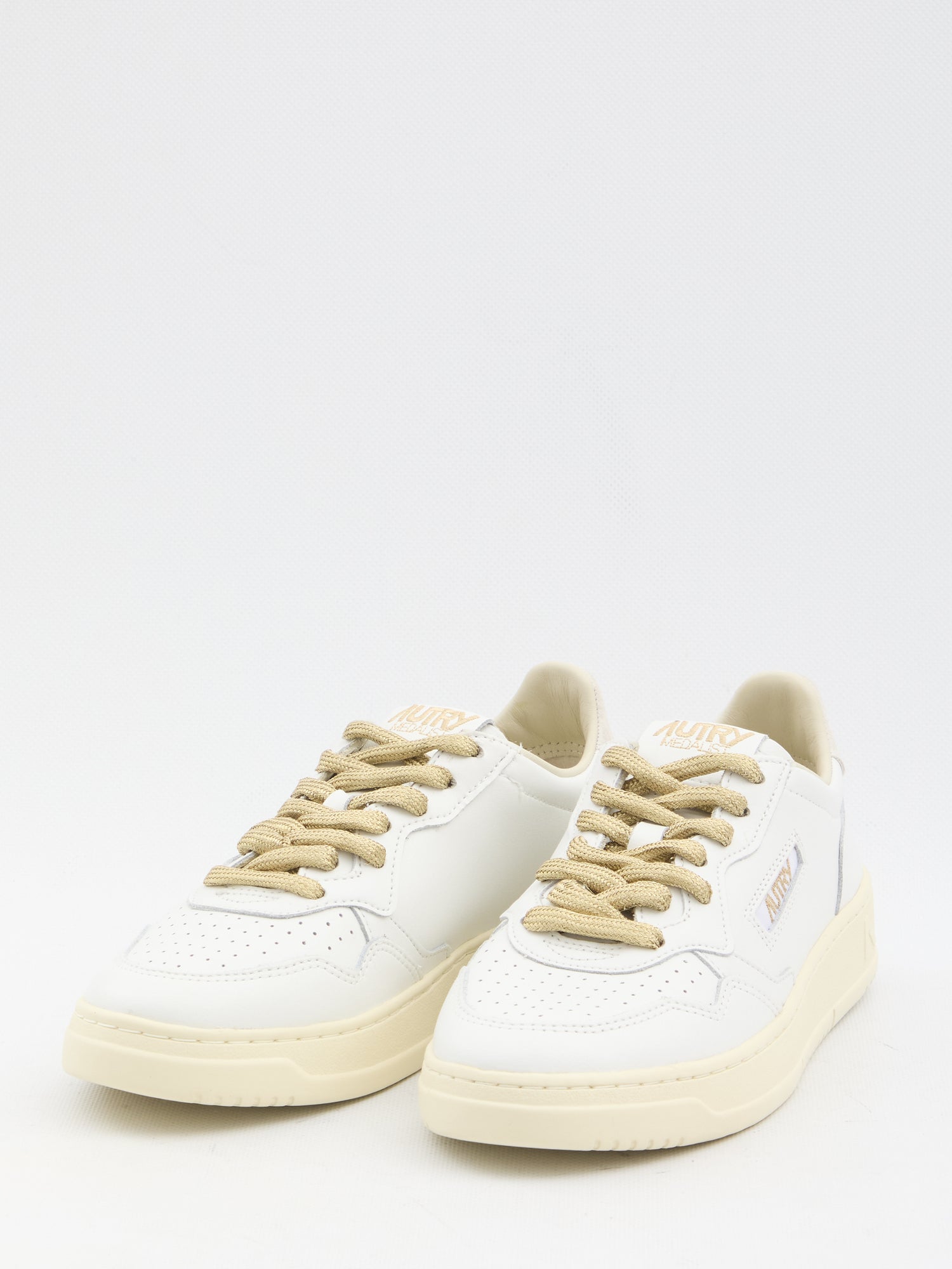 AUTRY 37 sneakers medalist low