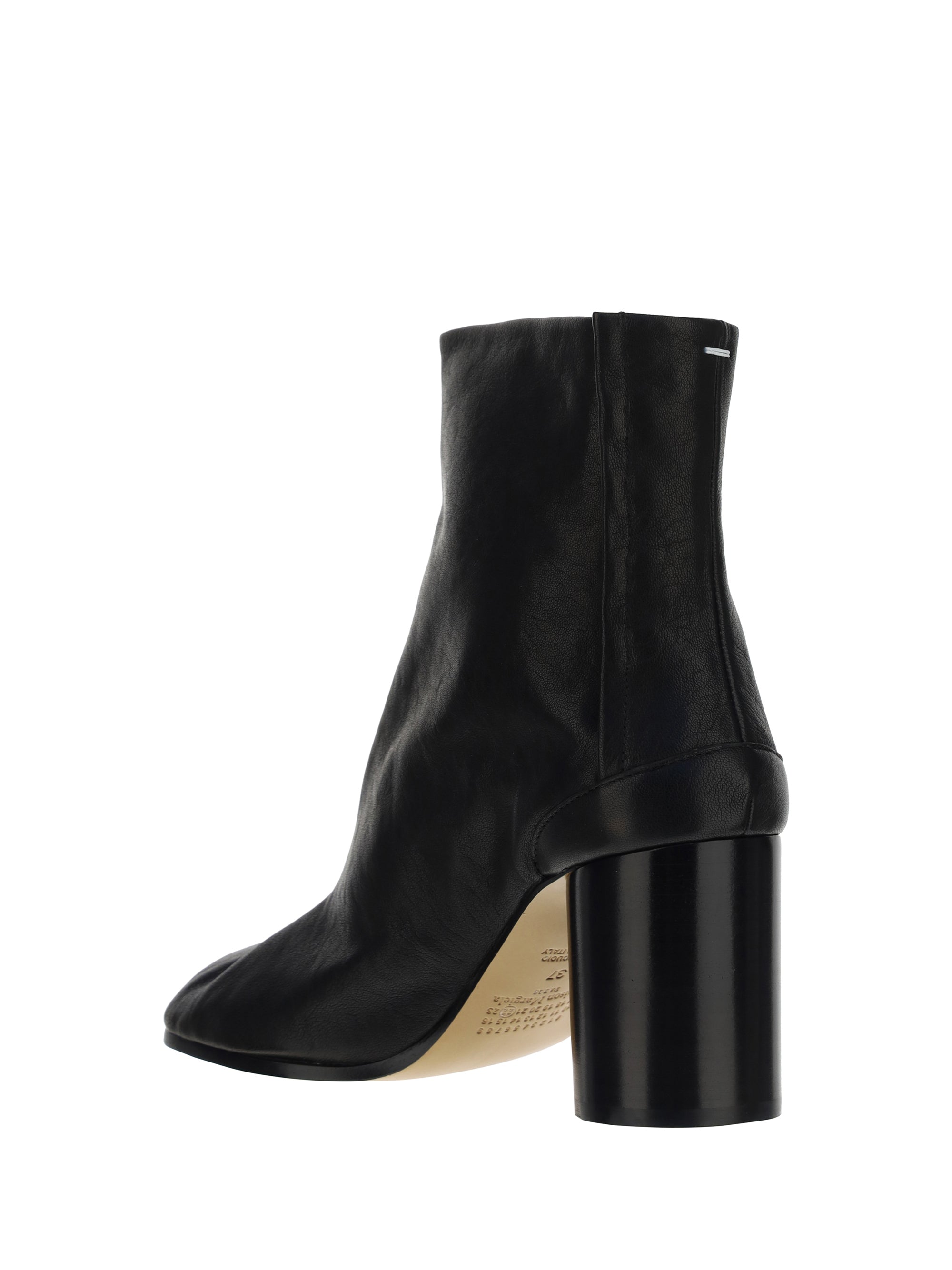 MARGIELA 36 tabi ankle boots