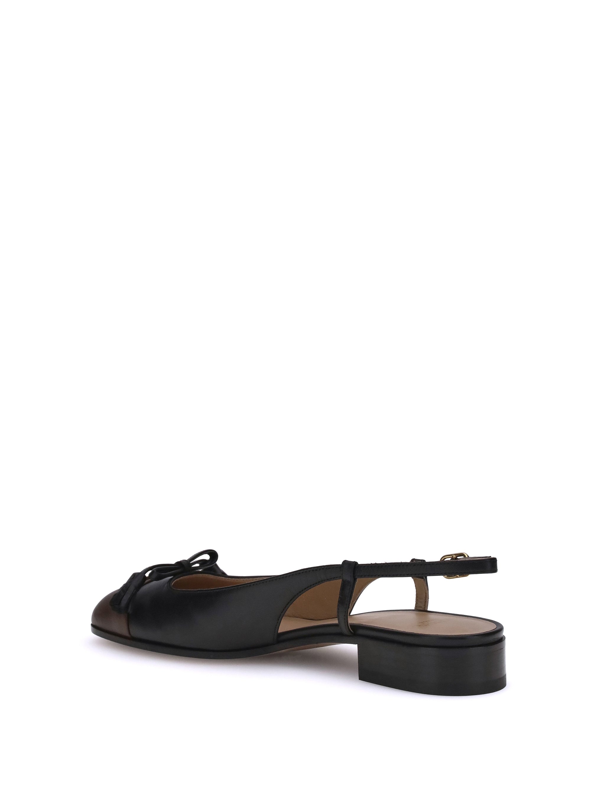 VALENTINO GARAVANI 37.5 valet du roi ballerinas