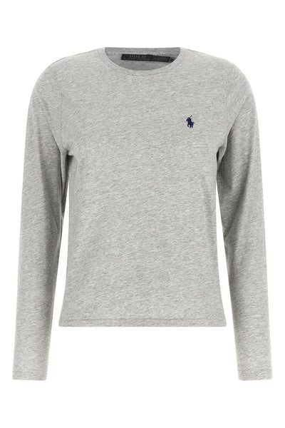 the polo ralph lauren long-sleeved t-shirt stands out for its essential silhouet