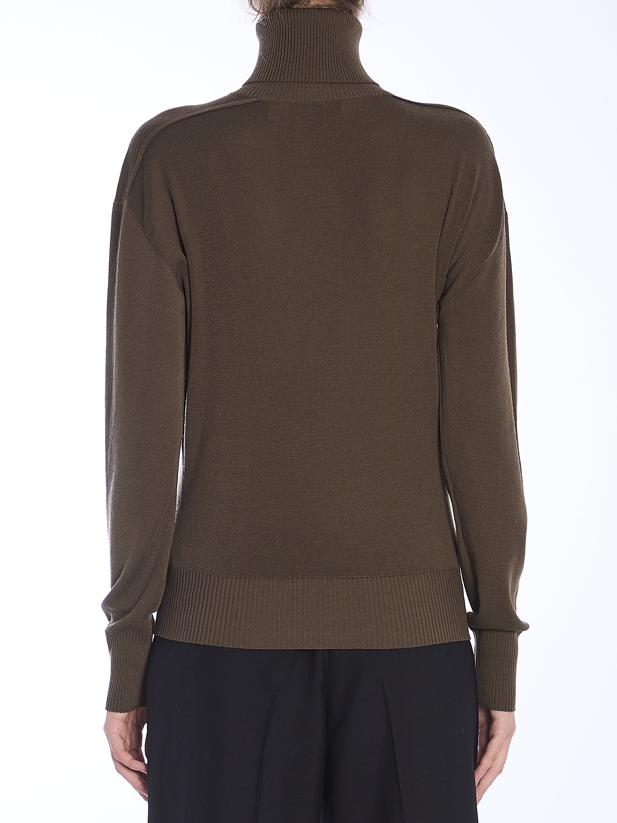 BURBERRY S wool sweater