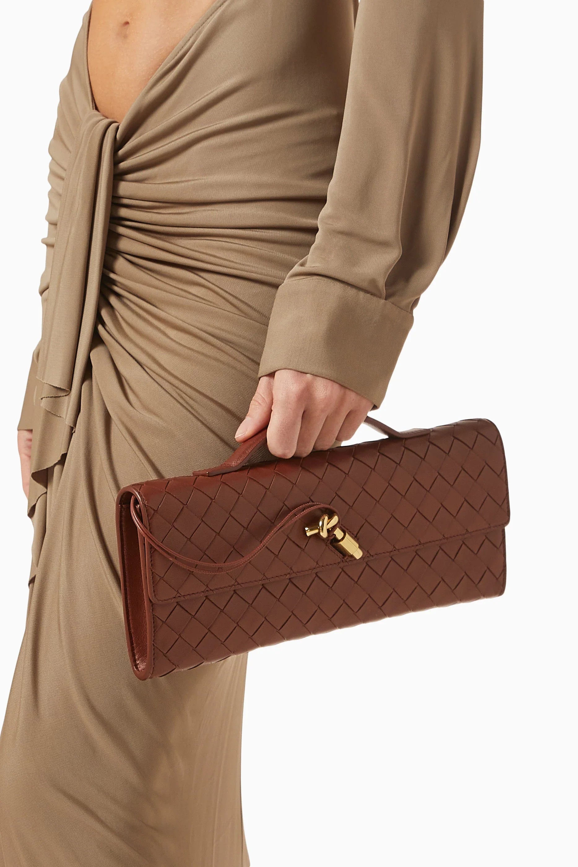 Andiamo Long Leather Clutch
