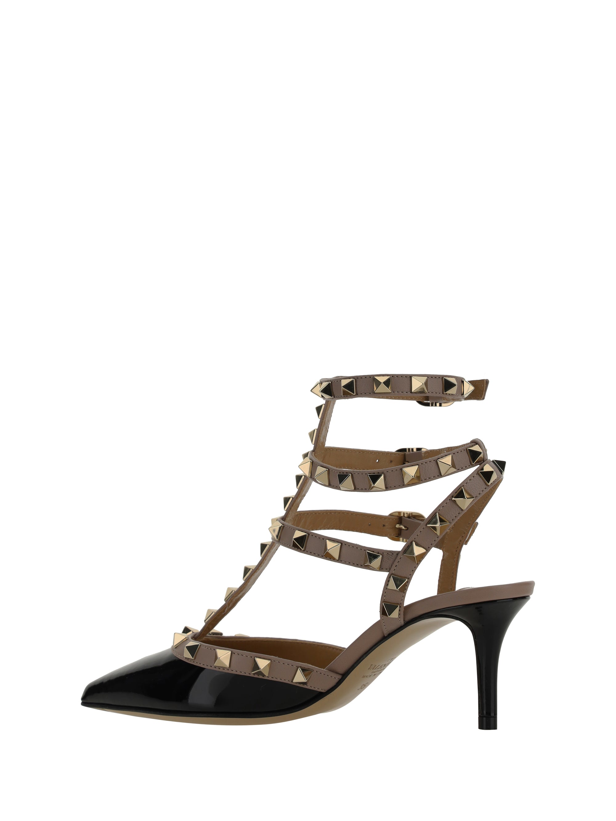 rockstud pumps