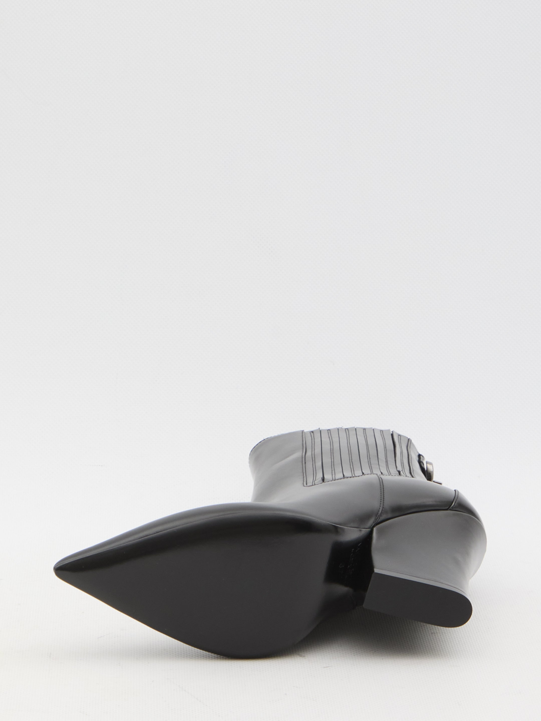 VALENTINO GARAVANI 38½ vlogo lockette booties