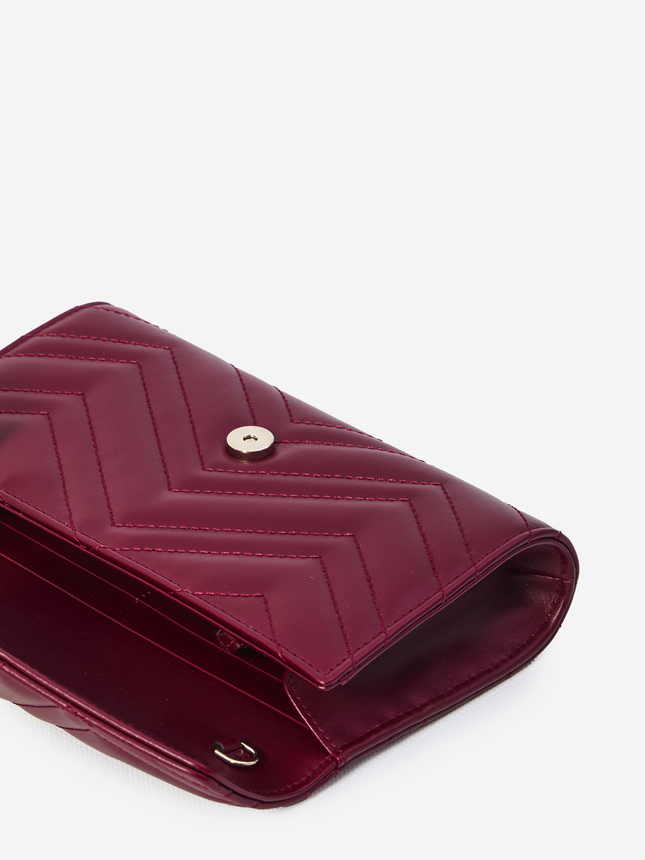 GUCCI OS gg marmont 2.0 wallet on chain