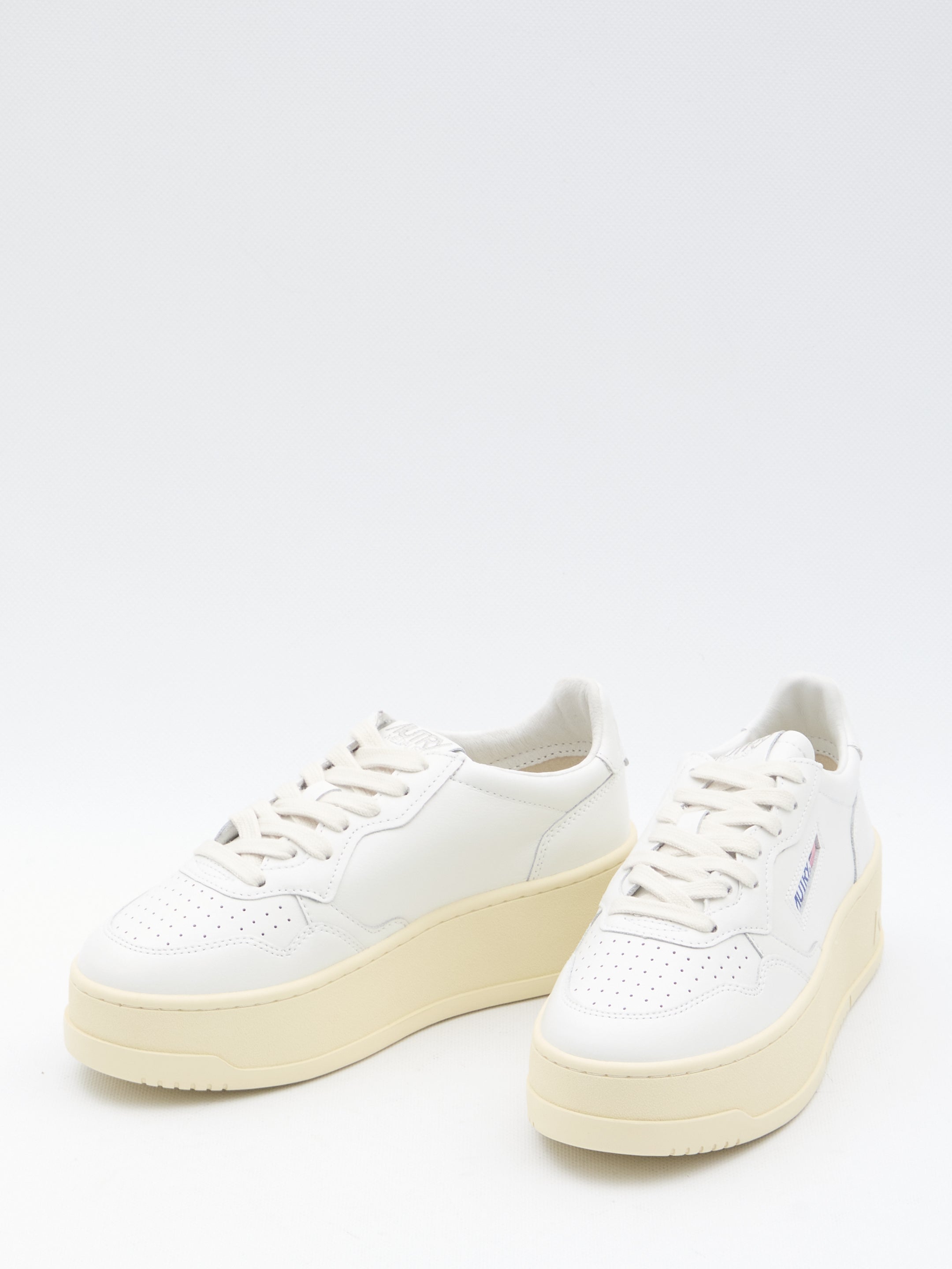 AUTRY 40 medalist platform low sneakers