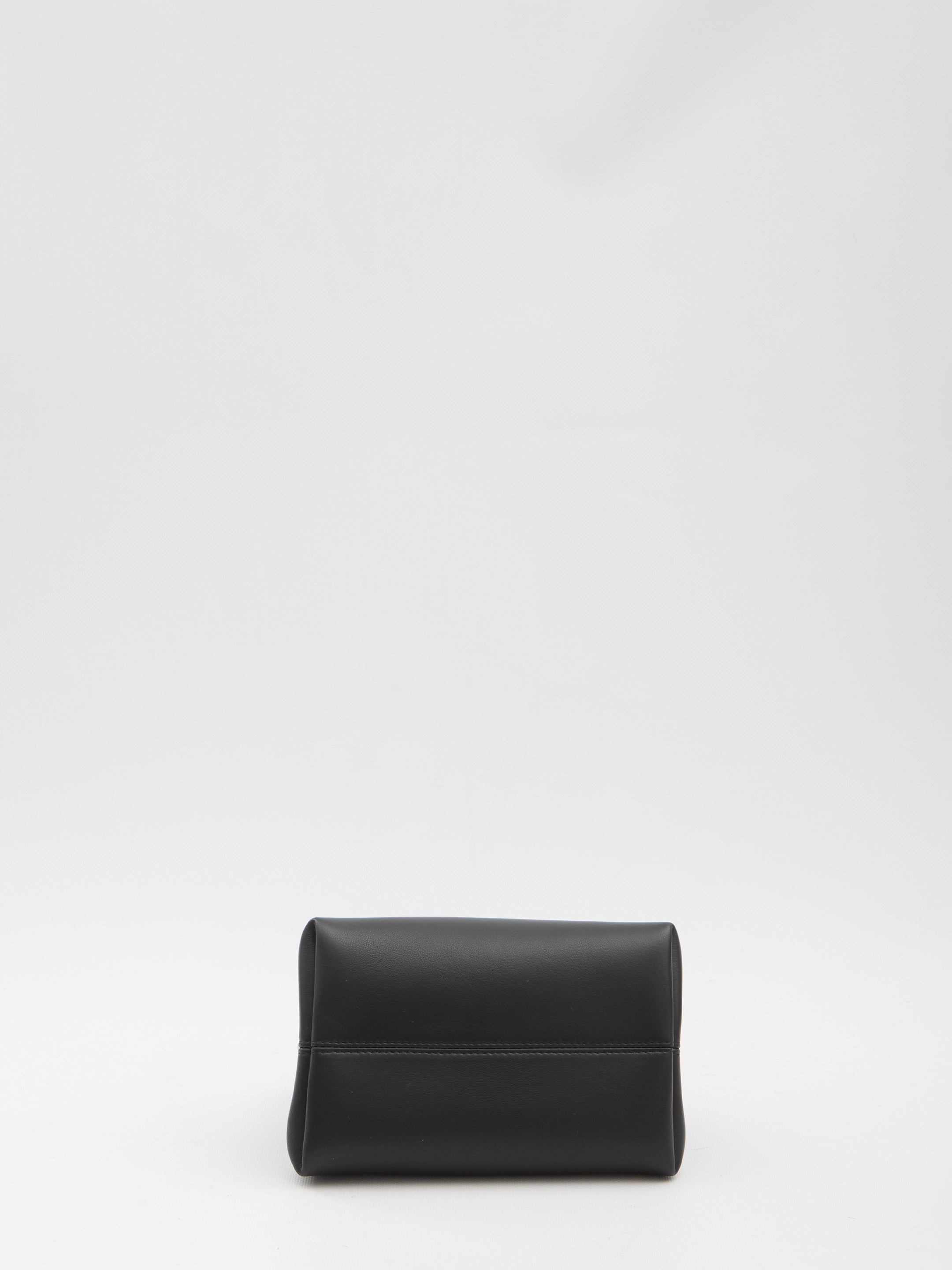 JACQUEMUS OS le berlingot small clutch