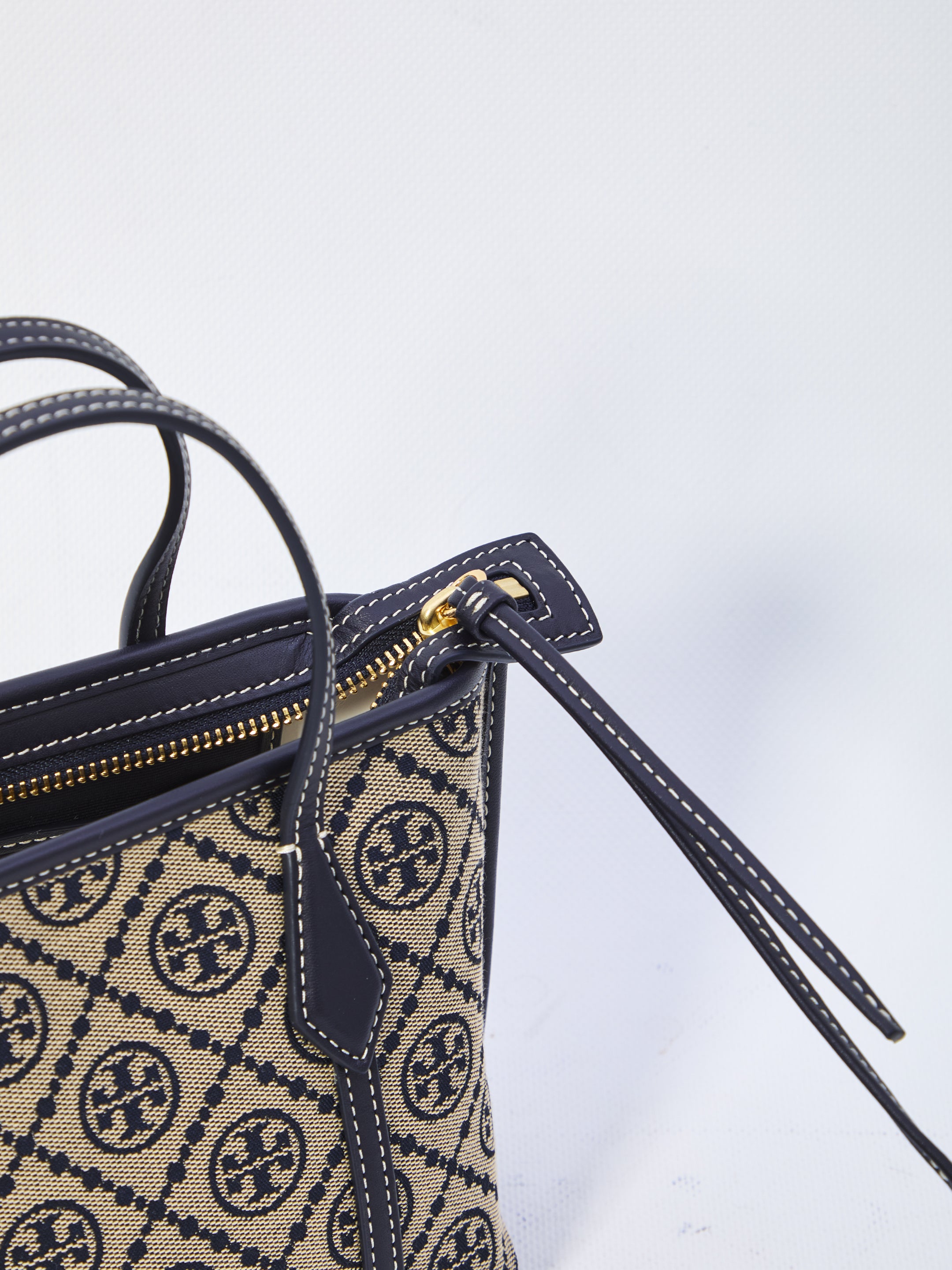 TORY BURCH OS perry t monogram shopping mini bag