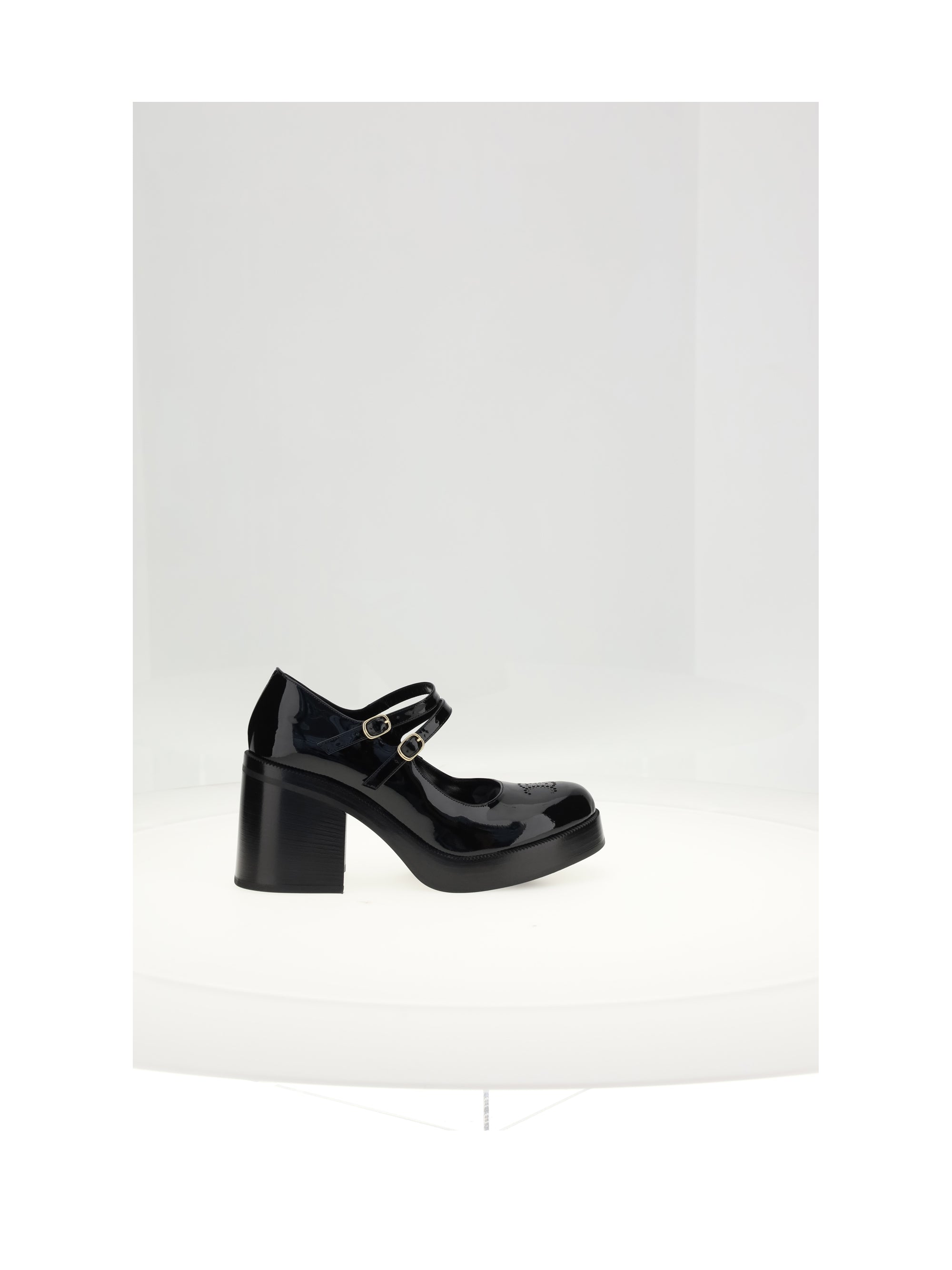 CELINE 36 triomphe perforated babies 90