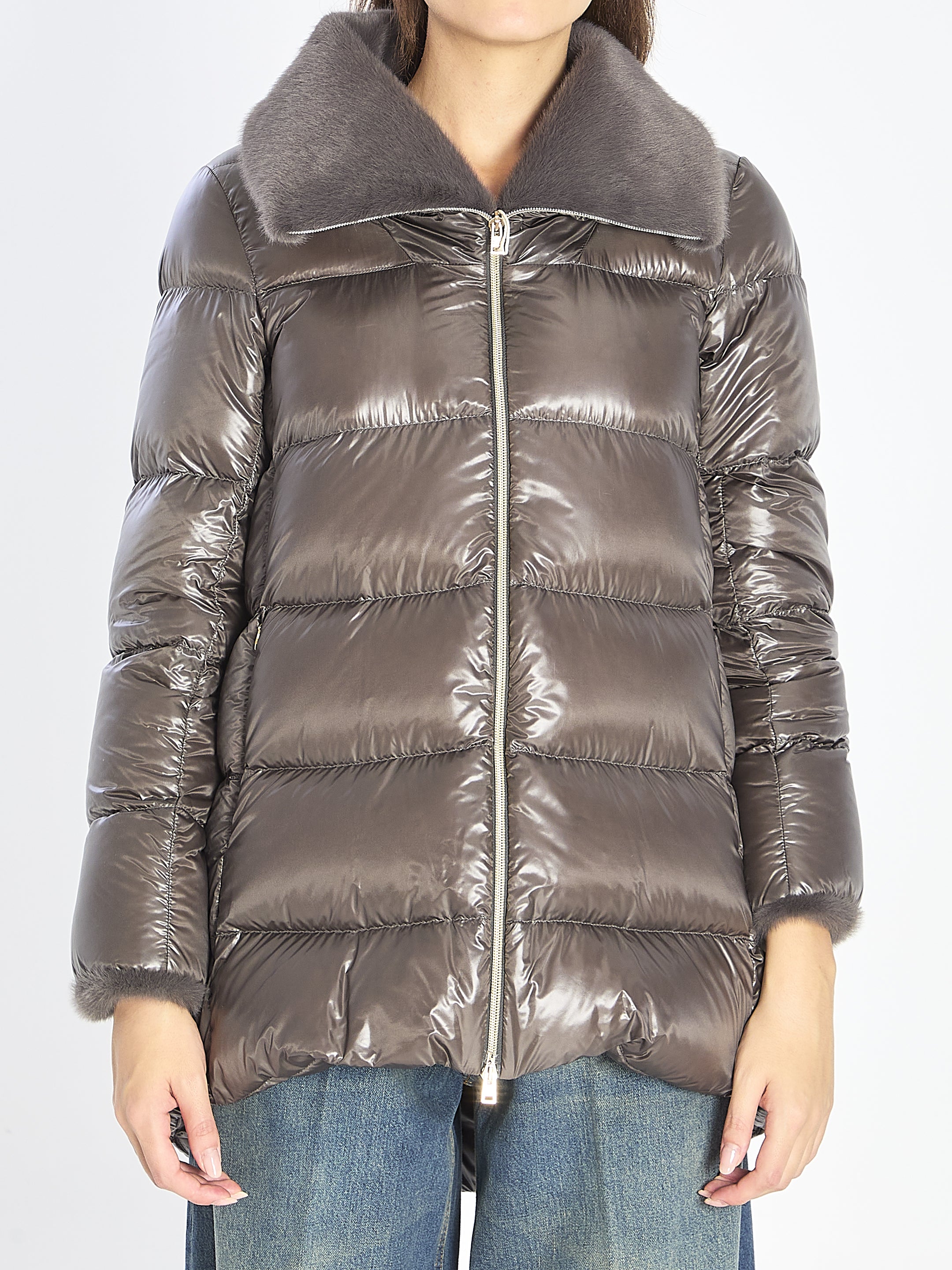 HERNO 40 light puffer with collar fur