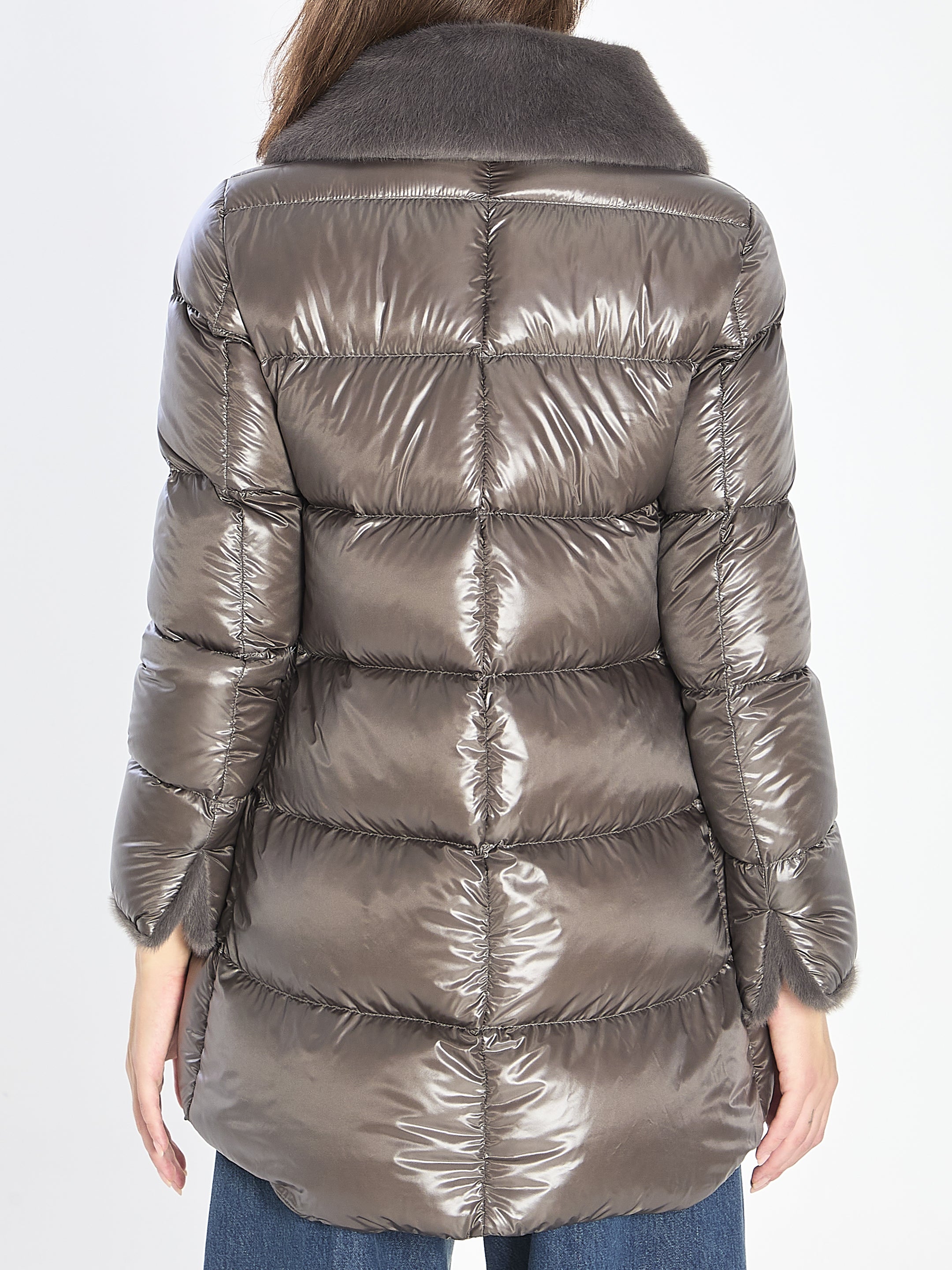 HERNO 40 light puffer with collar fur