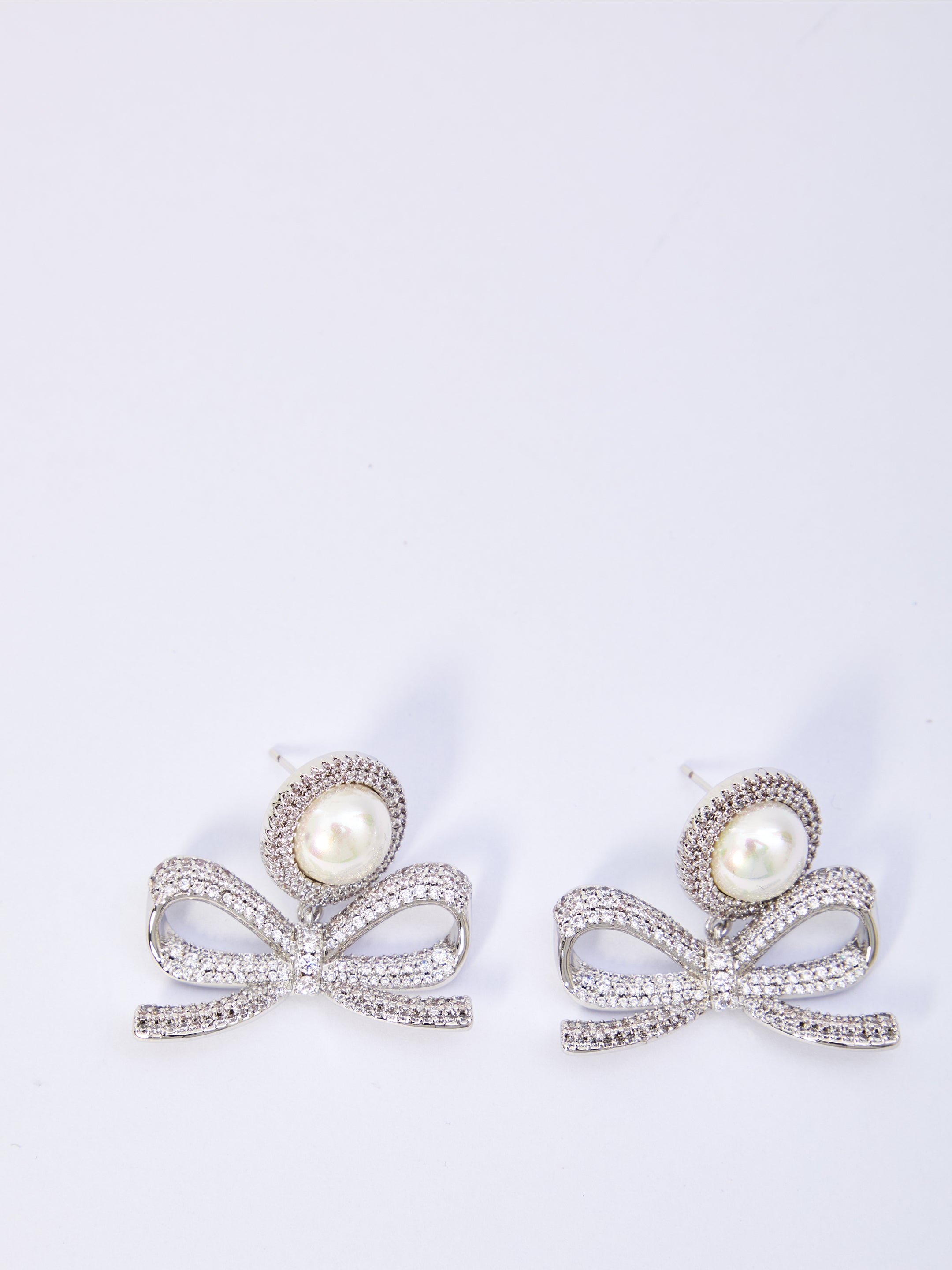 SELF PORTRAIT OS pearl bow drop earrings