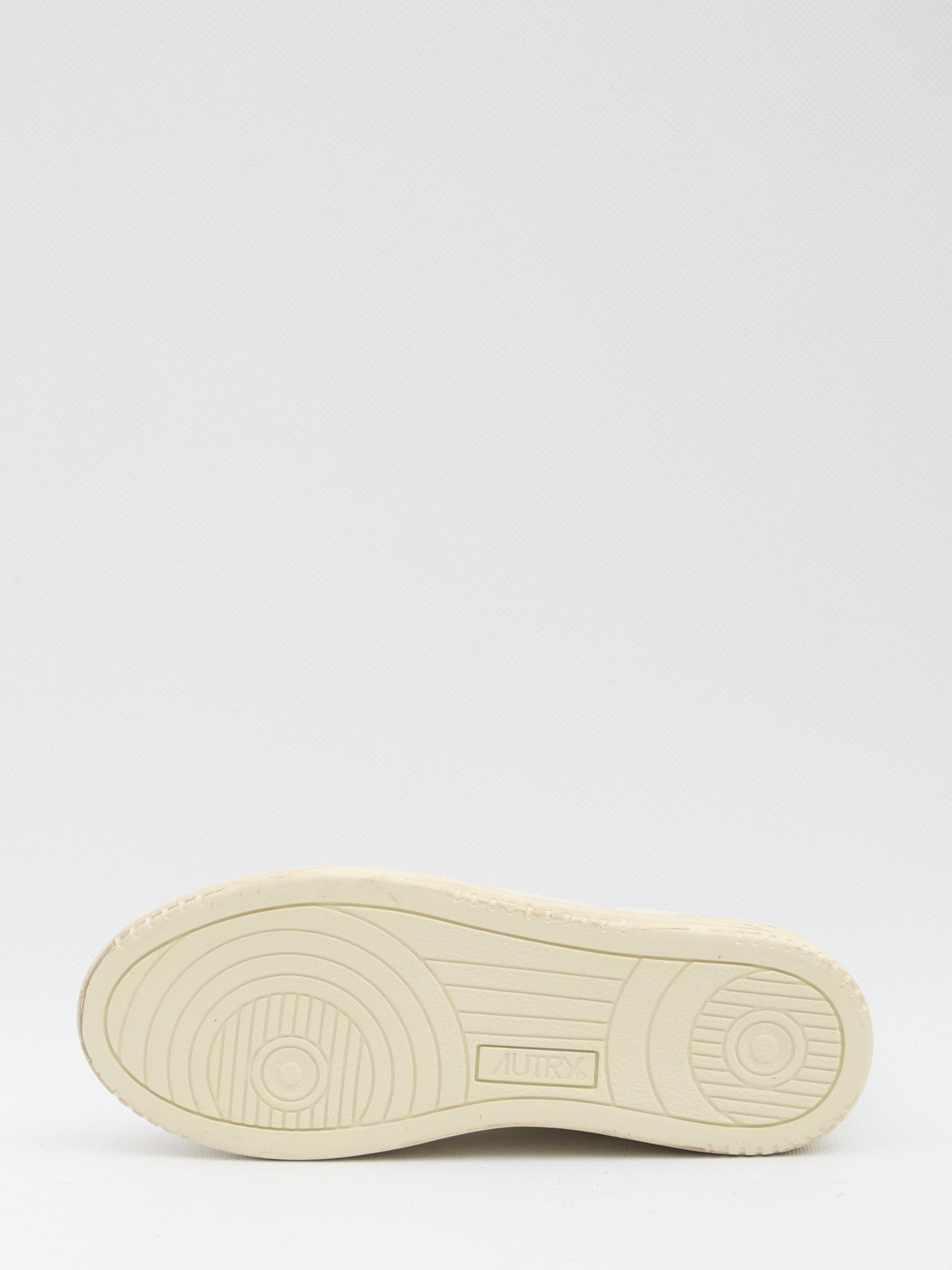 AUTRY 36 medalist low super vintage sneakers