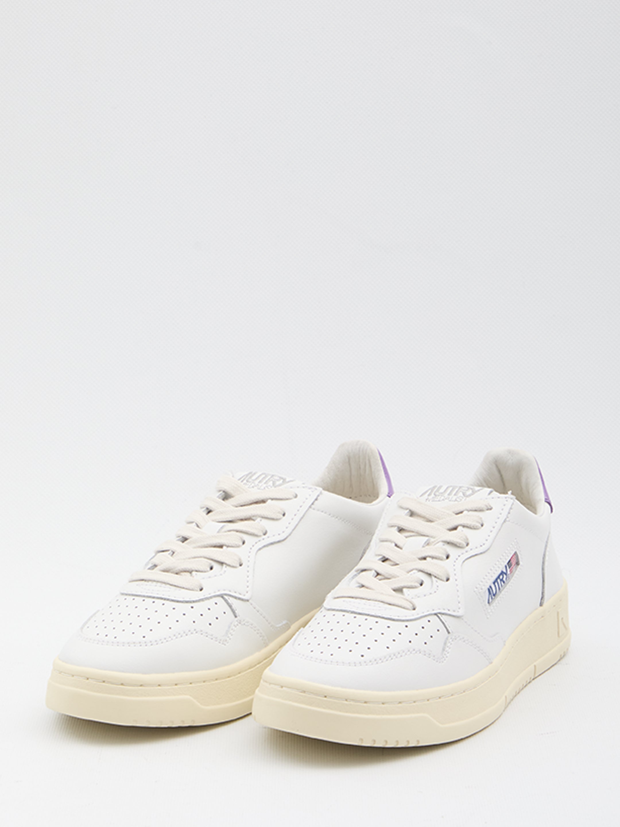 AUTRY 36 medalist low sneakers