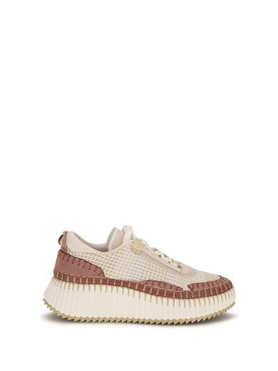 nama sneakers