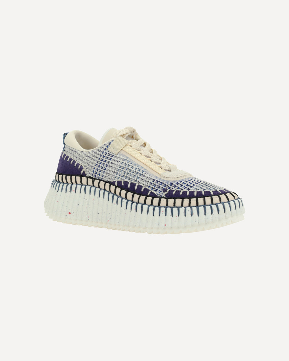 nama sneakers