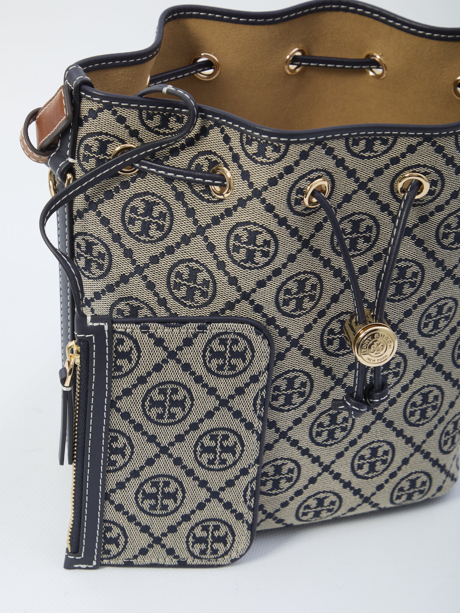 TORY BURCH OS t monogram bucket bag