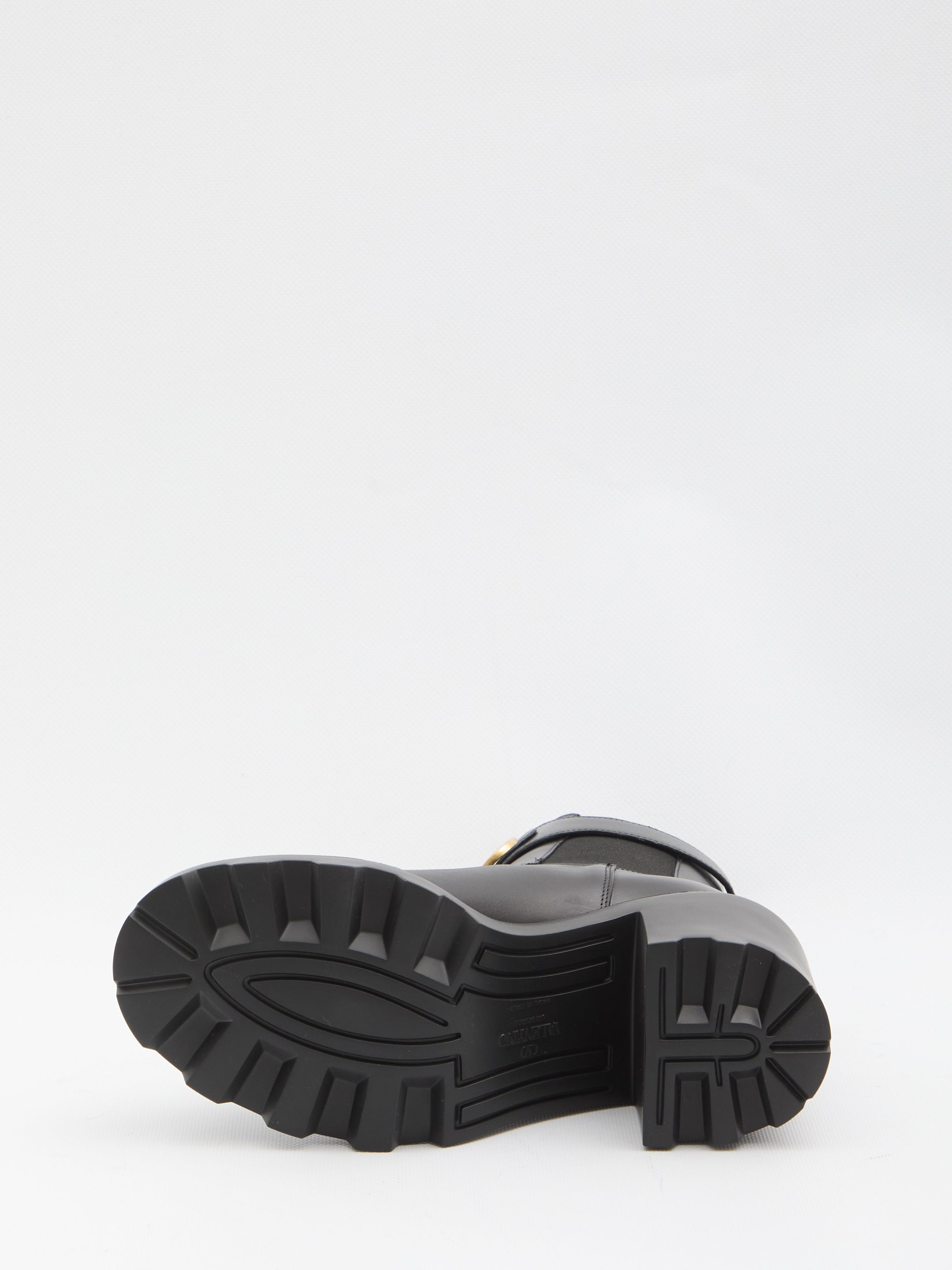 VALENTINO GARAVANI 36 beatle vlogo signature boots