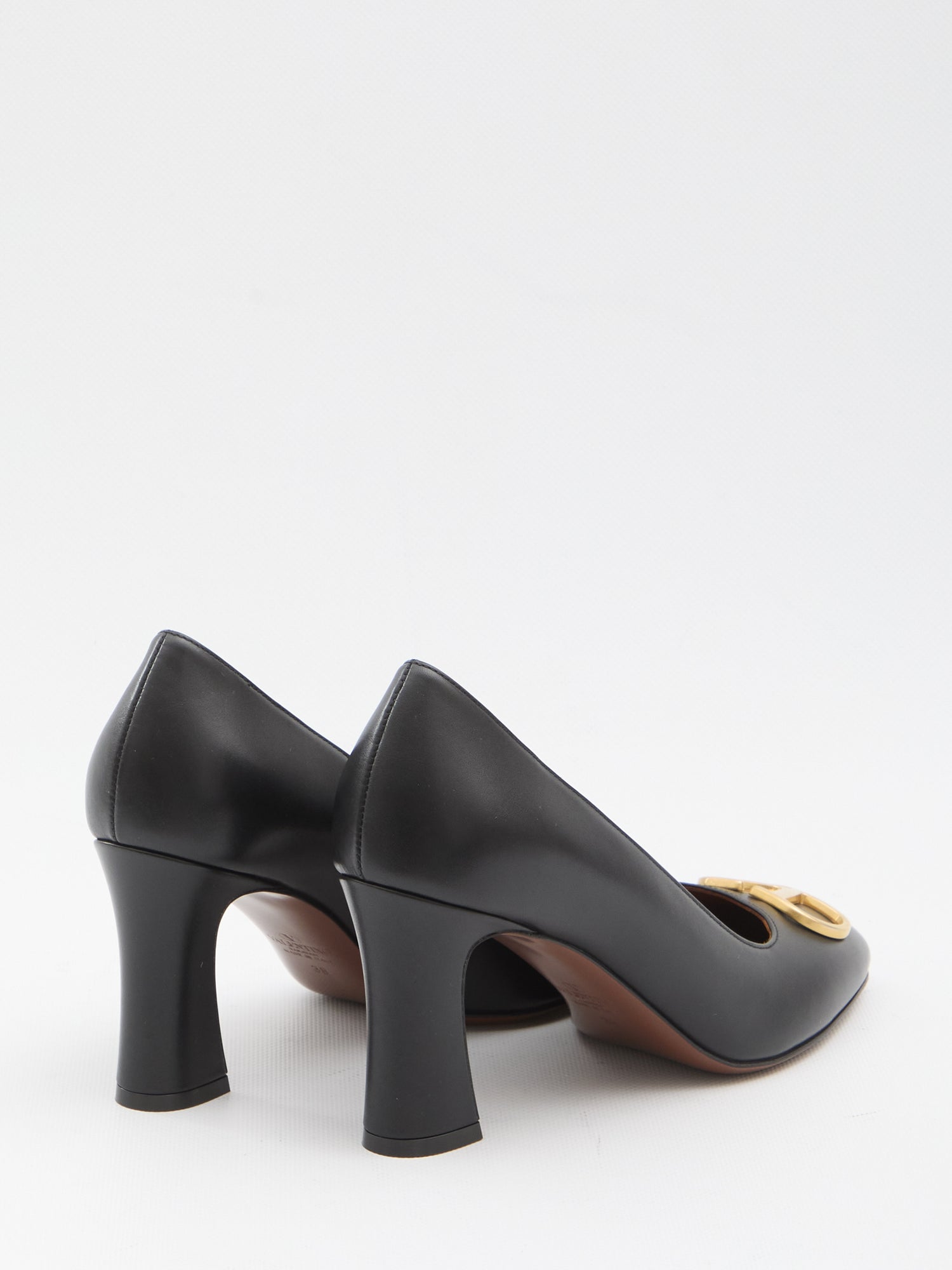 VALENTINO GARAVANI 36 vlogo signature pumps