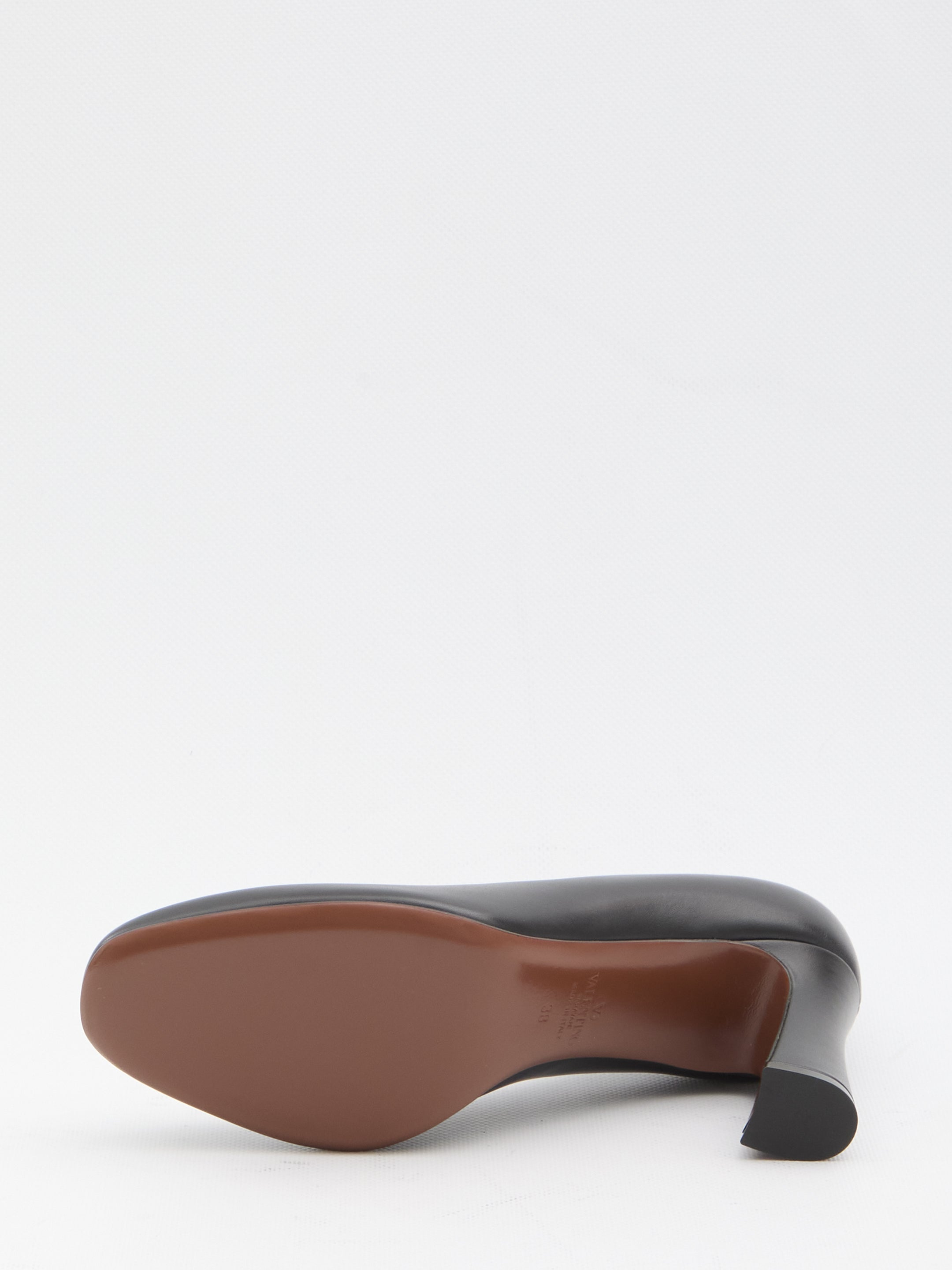VALENTINO GARAVANI 36 vlogo signature pumps