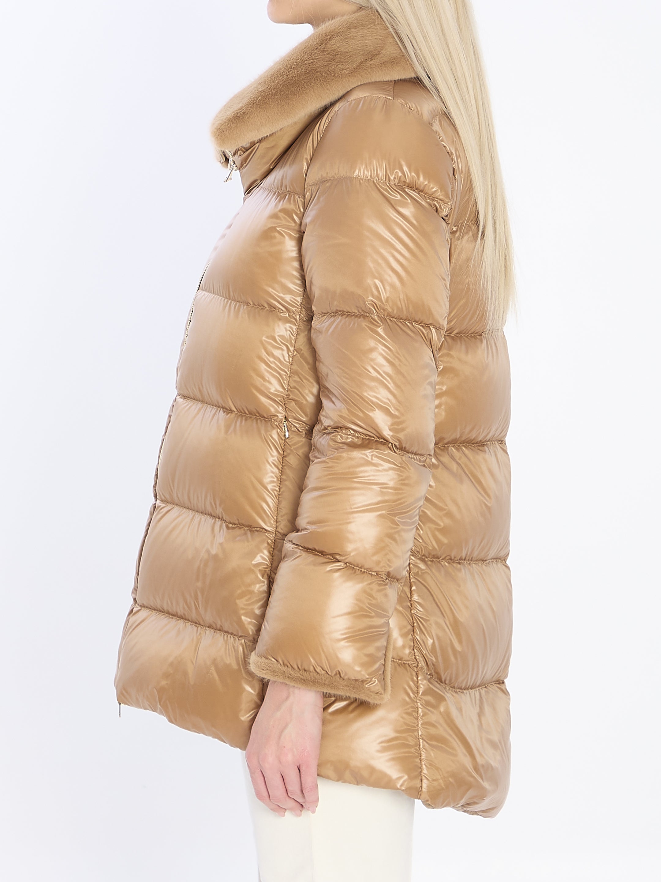 HERNO 40 light puffer with collar fur