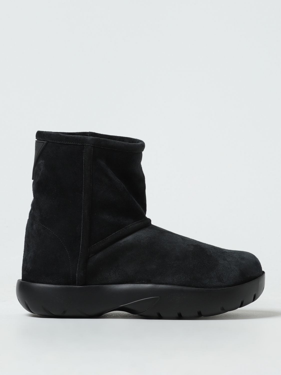 BOTTEGA VENETA 35 snap ankle boots in suede