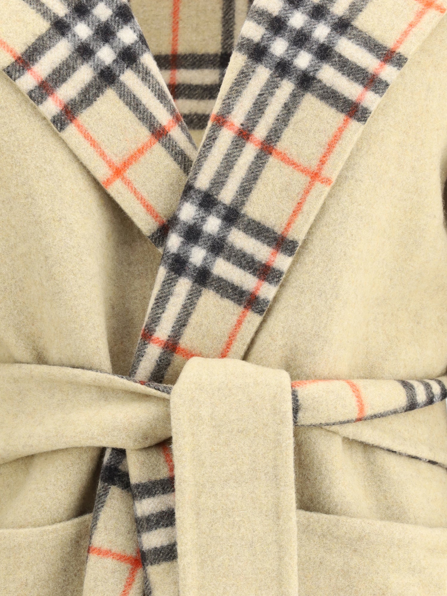 BURBERRY 6 reversible wool robe coat