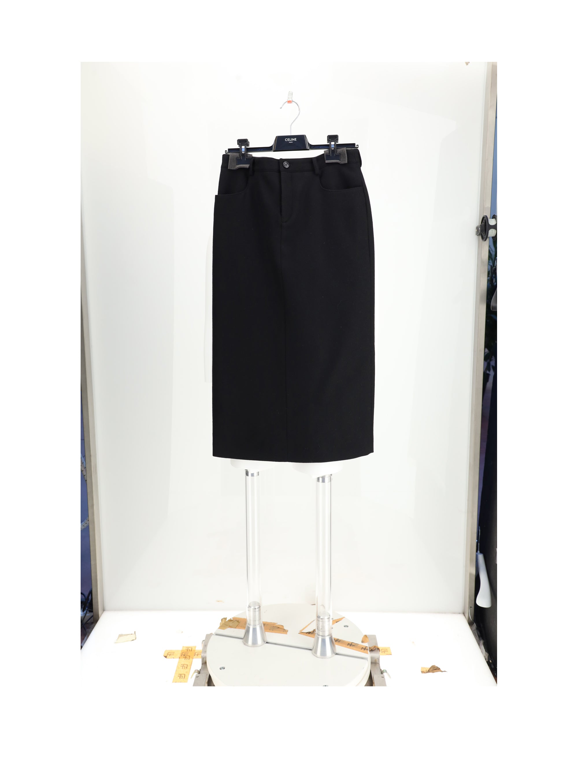 CELINE 38 pencil skirt