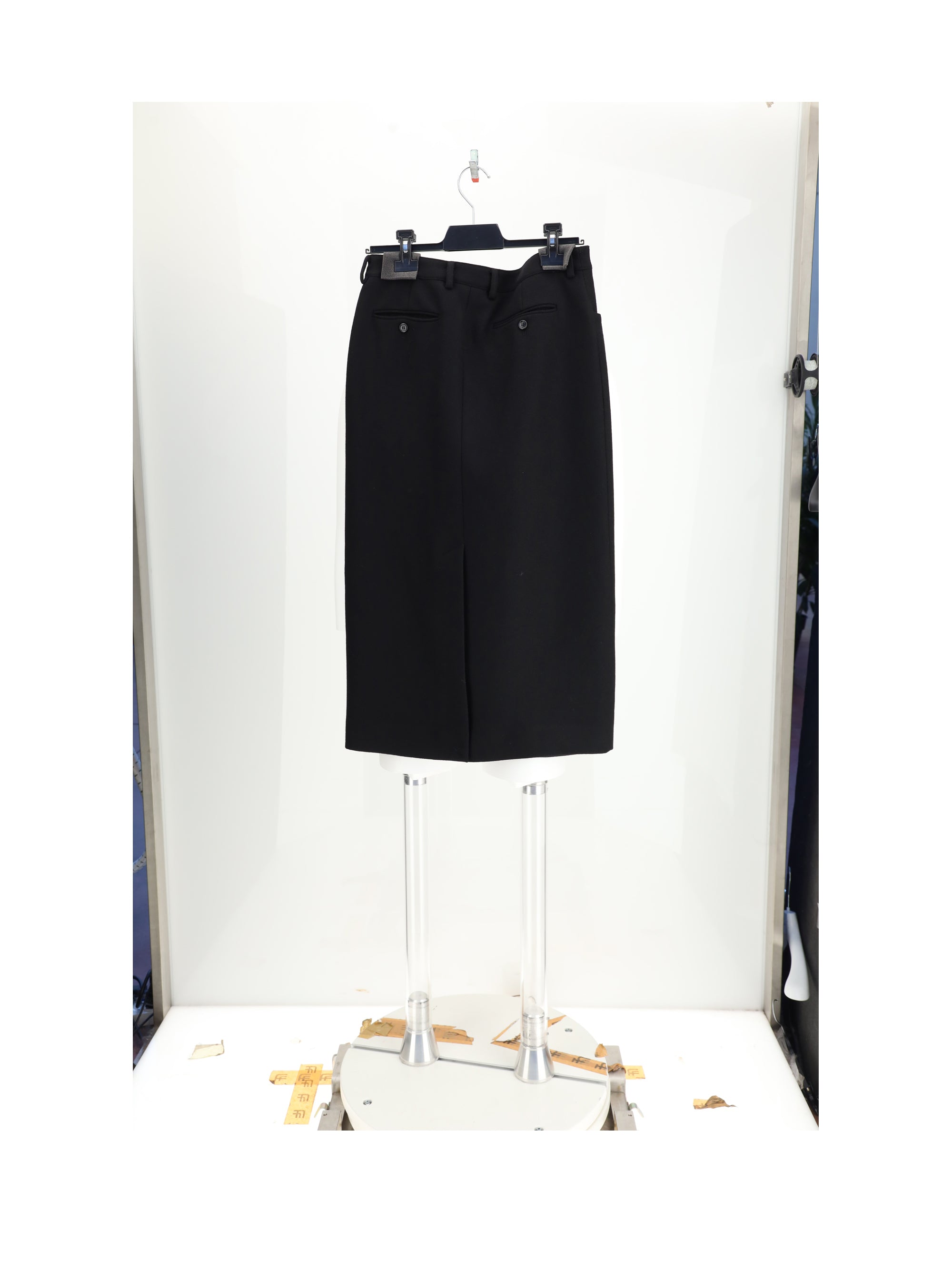CELINE 38 pencil skirt