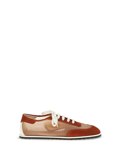 bella sneakers