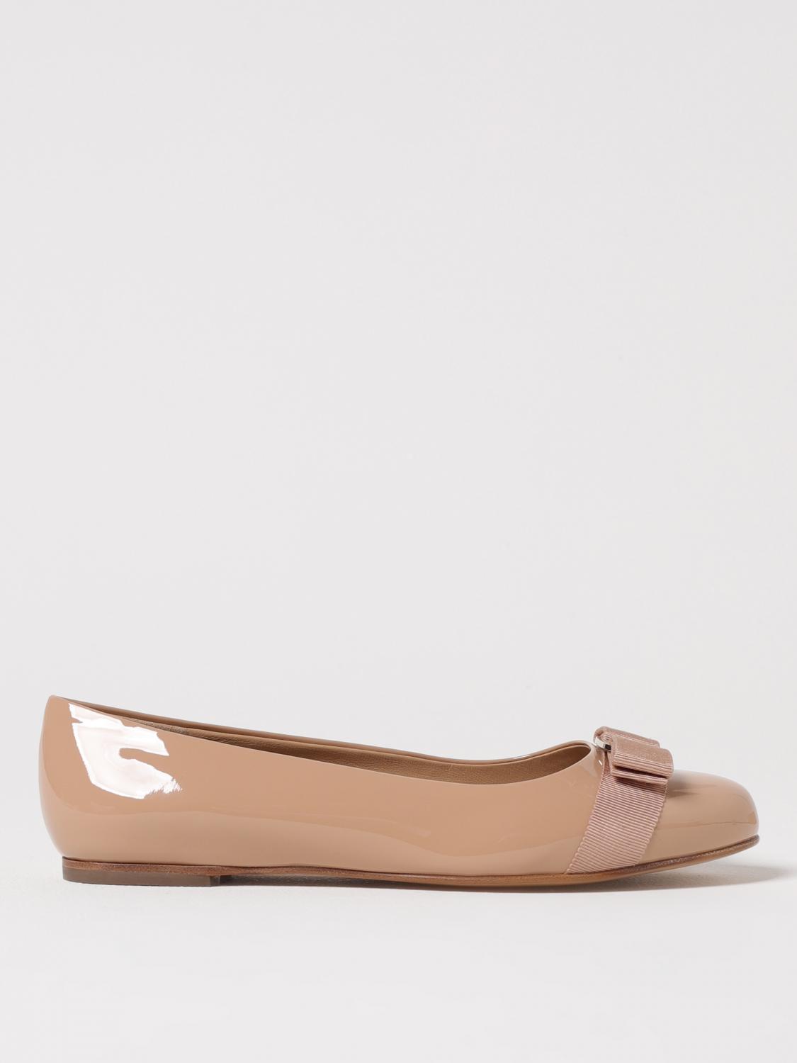 ferragamo-woman-s-ballet-flats-01a181-753657-powder