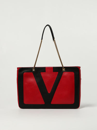 woman's tote bag