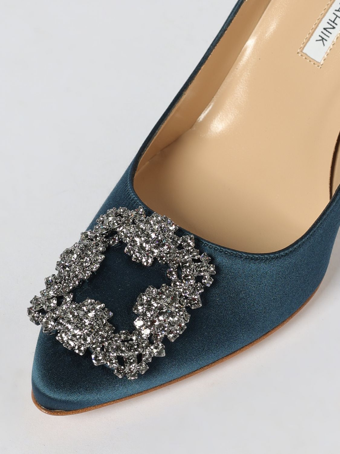 MANOLO BLAHNIK 35 woman&