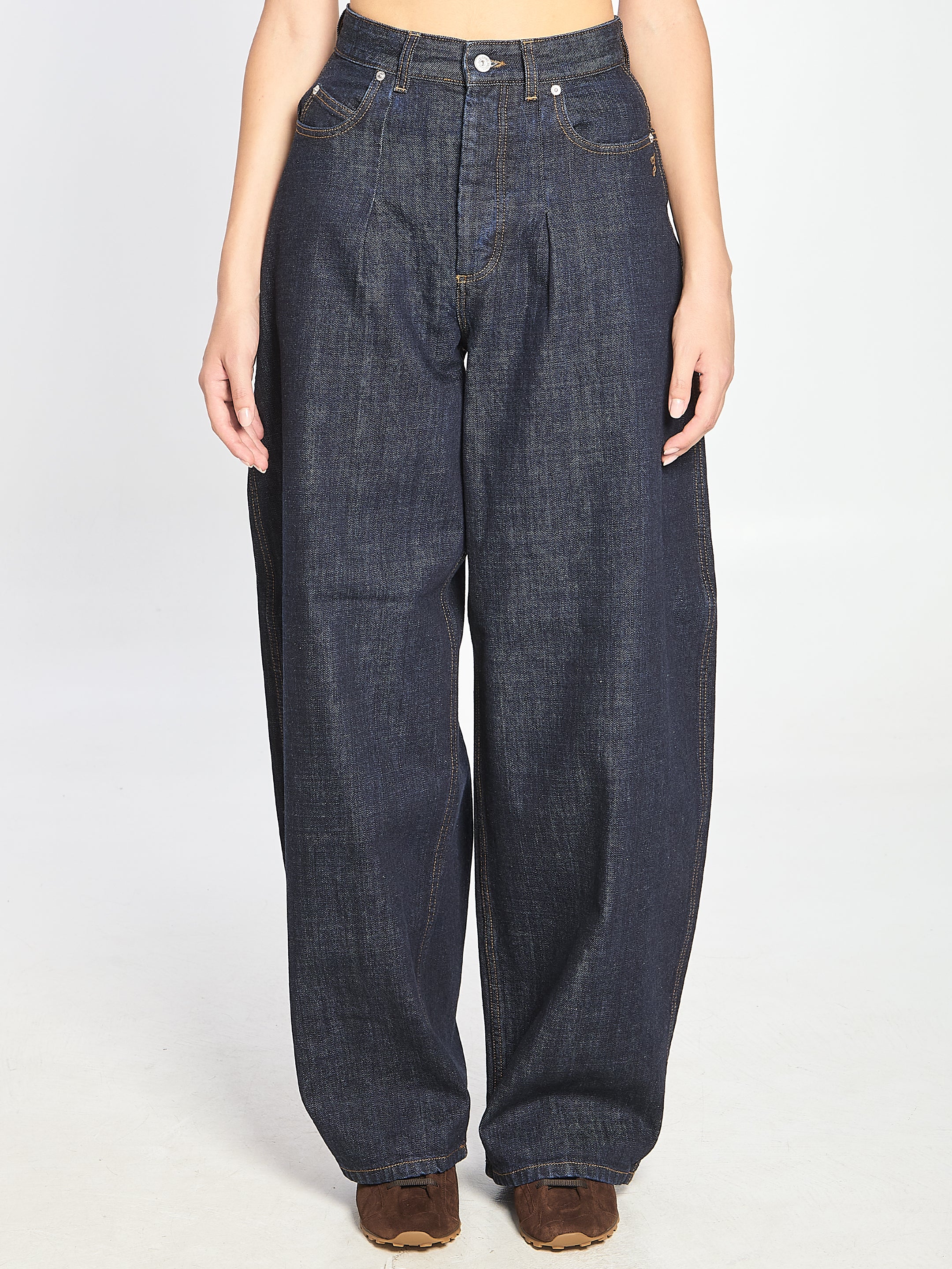 JACQUEMUS 25 de-nimes ovalo denim pants