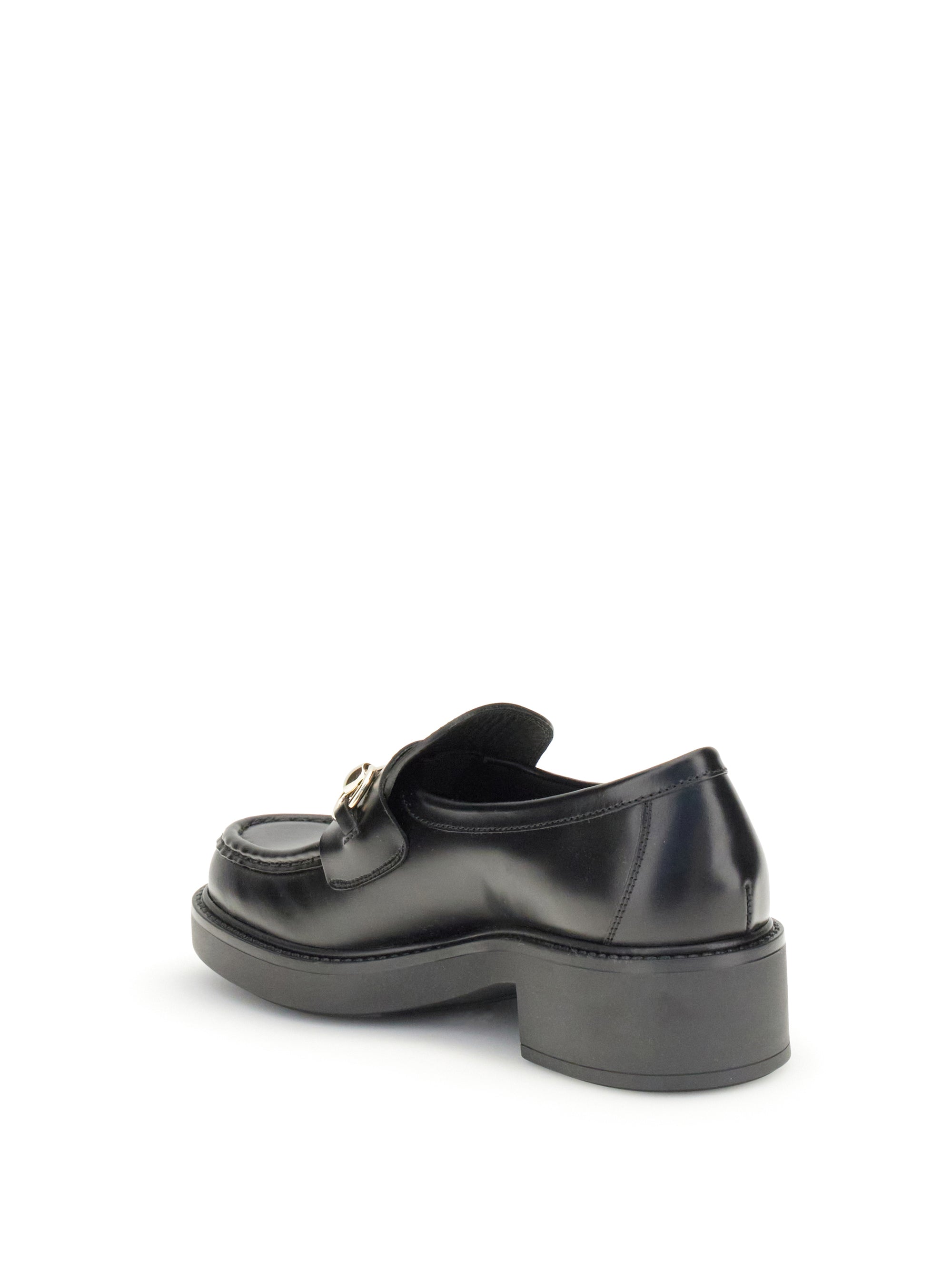 GUCCI 40 horsebit loafers