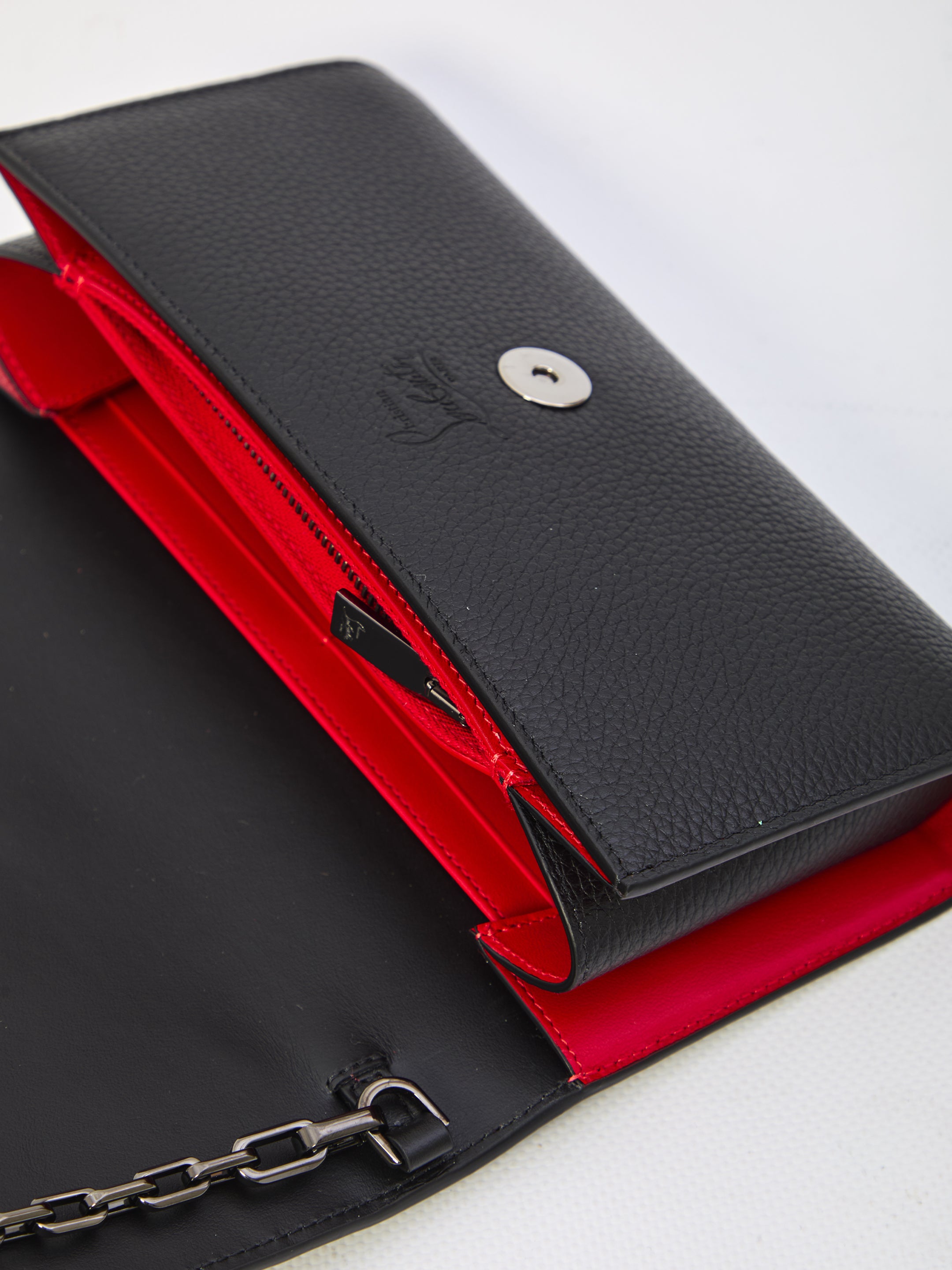 CHRISTIAN LOUBOUTIN OS paloma wallet on chain pouch