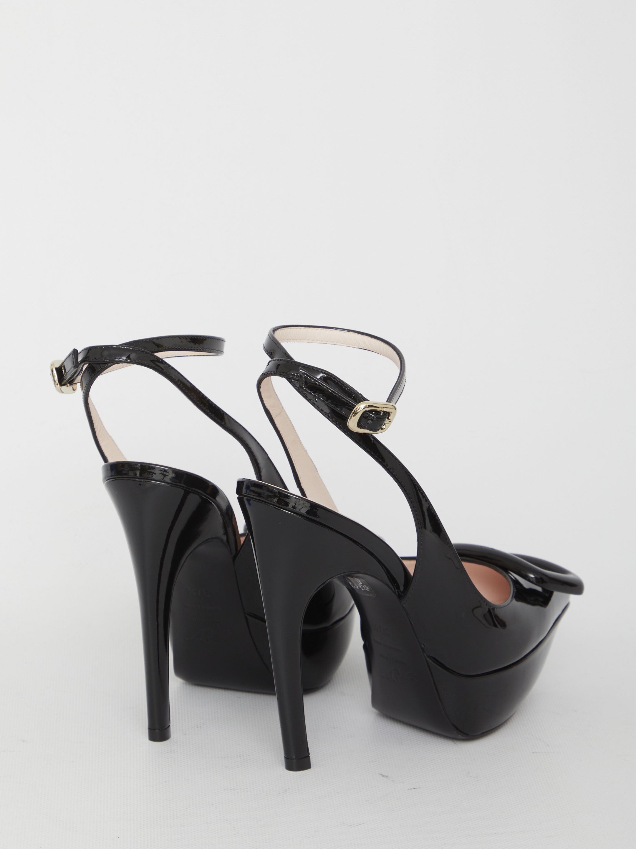 ROGER VIVIER 38 choc buckle sling back pumps