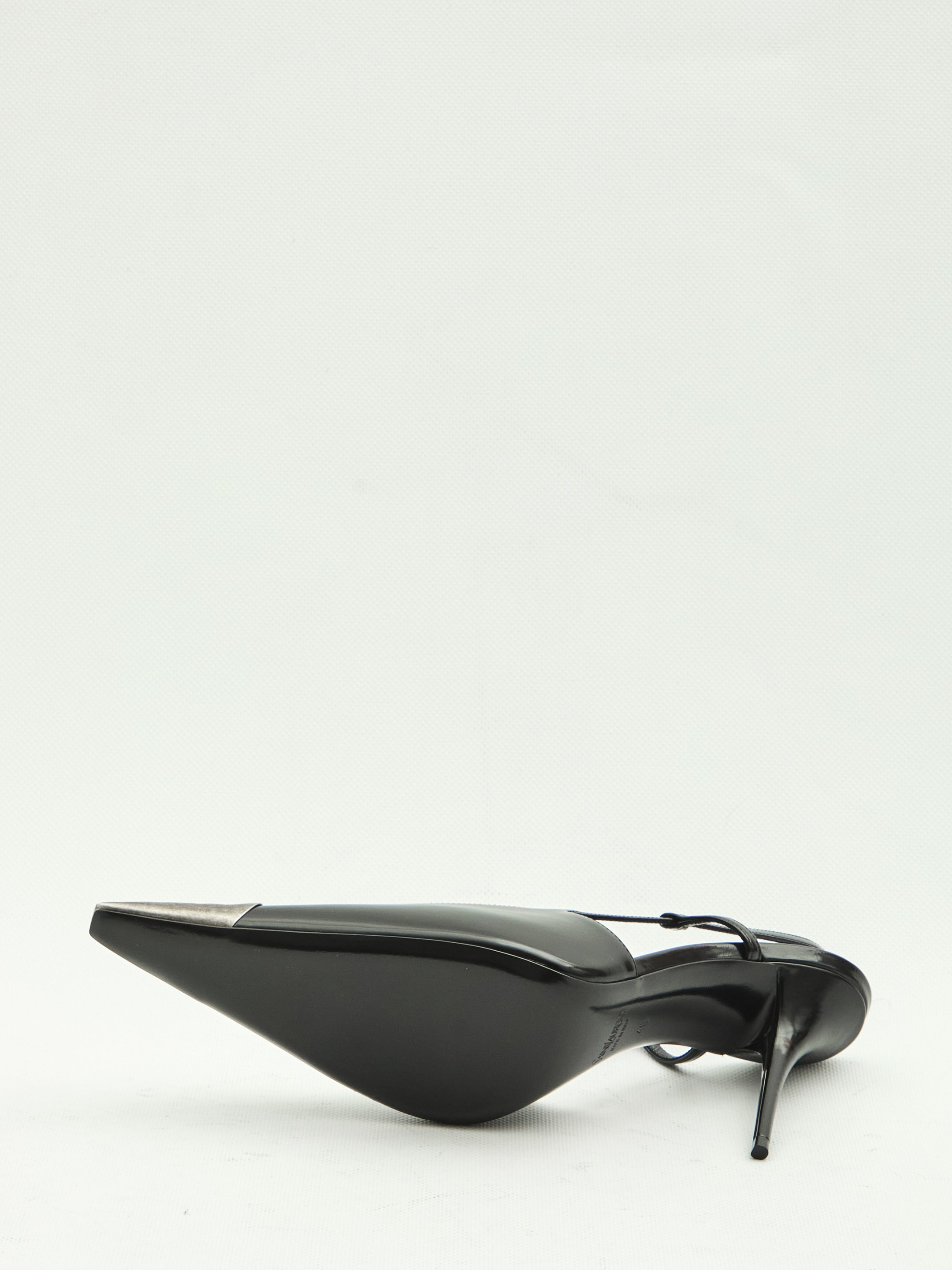 SAINT LAURENT 36 jeanne pumps