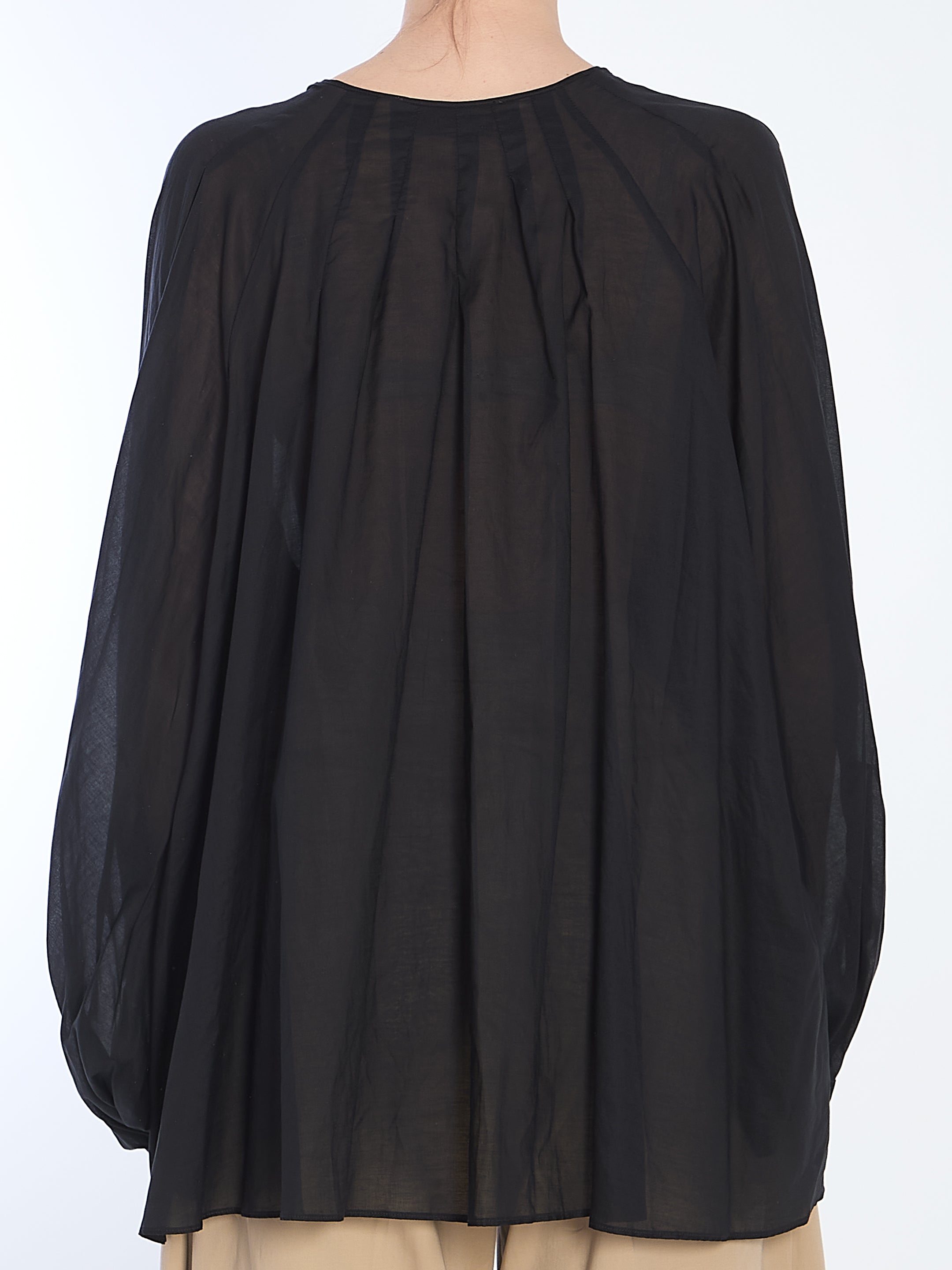 THE LATEST S biro blouse