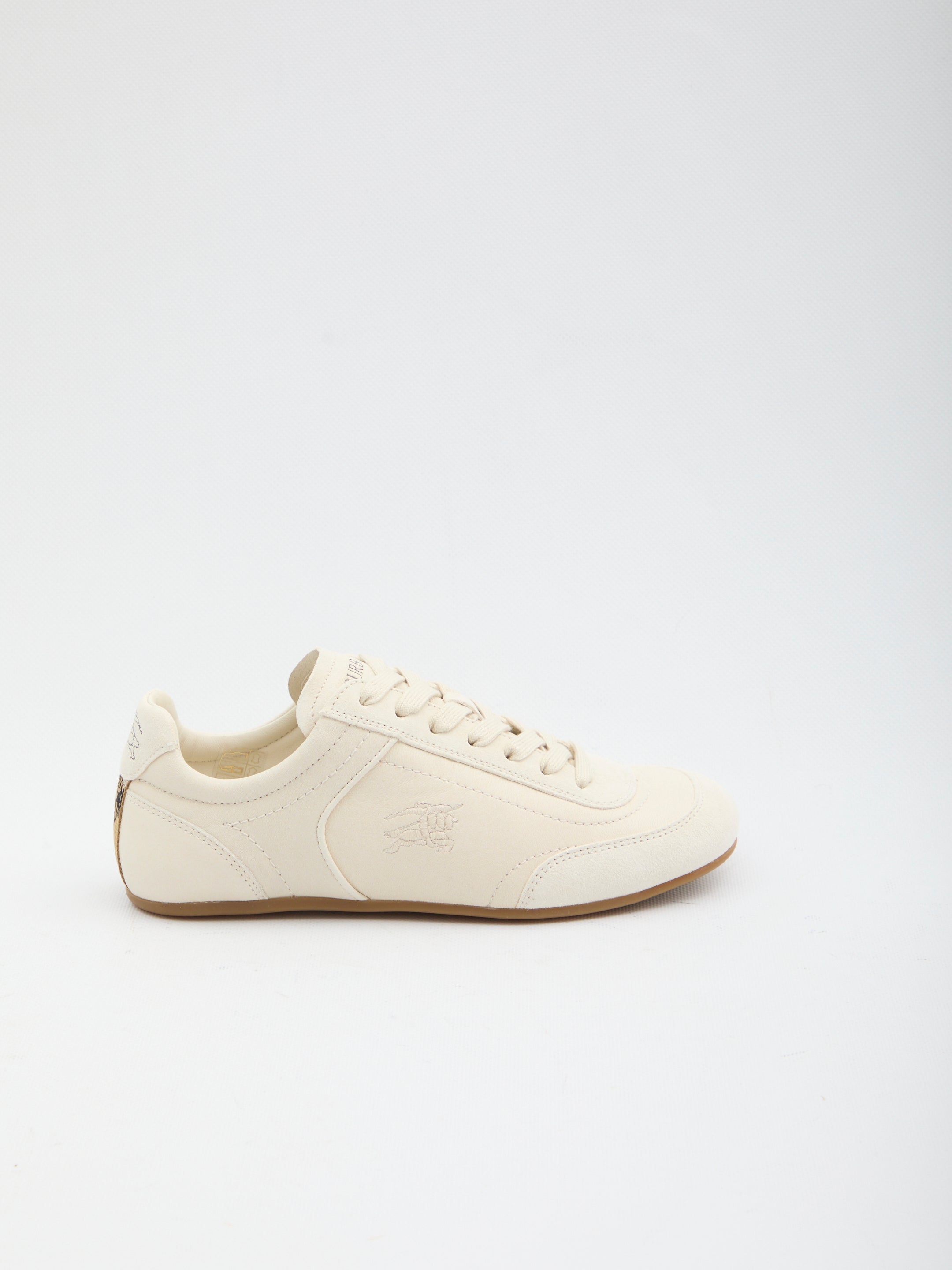 BURBERRY 36 knight runner