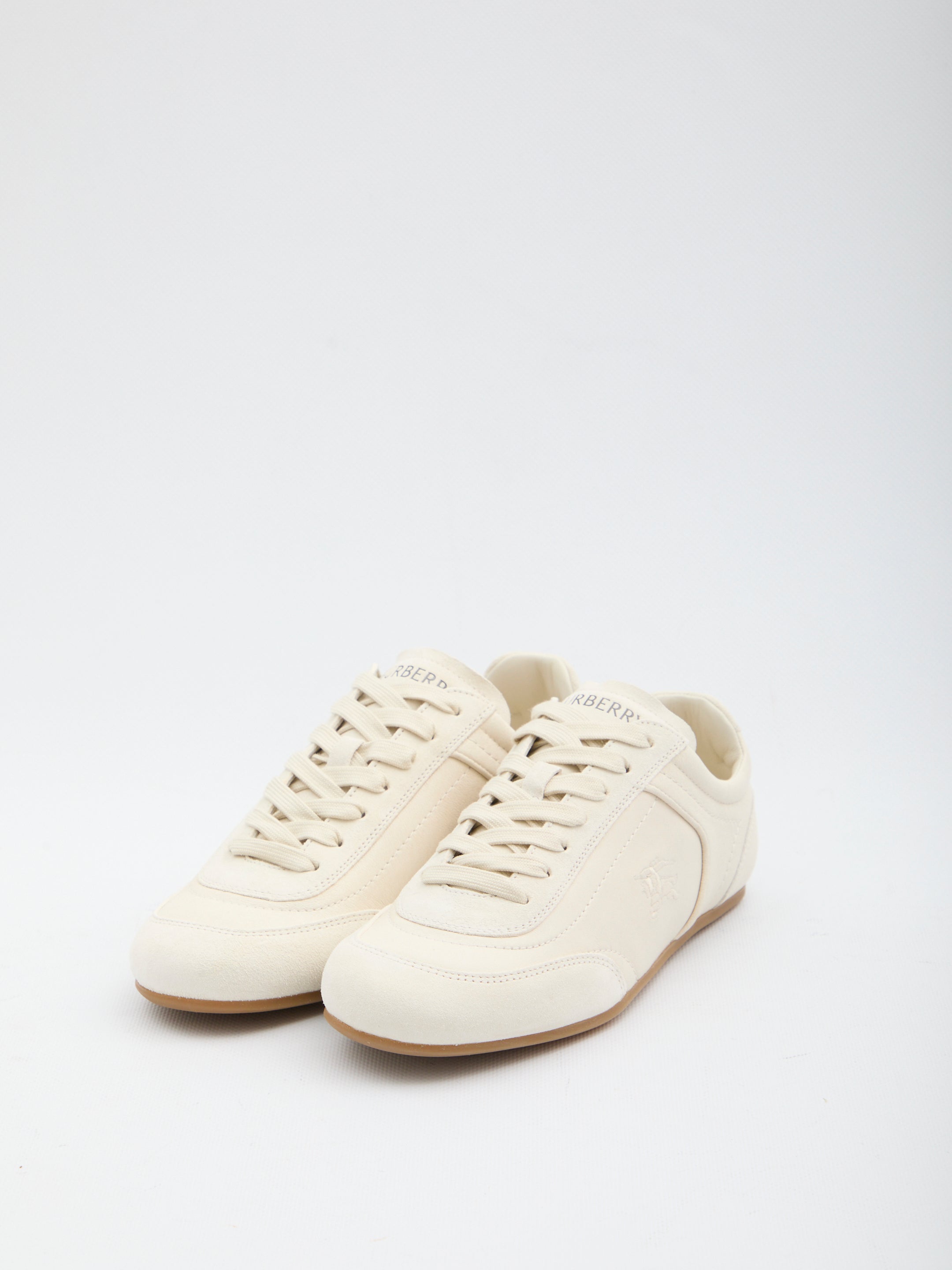 BURBERRY 36 knight runner