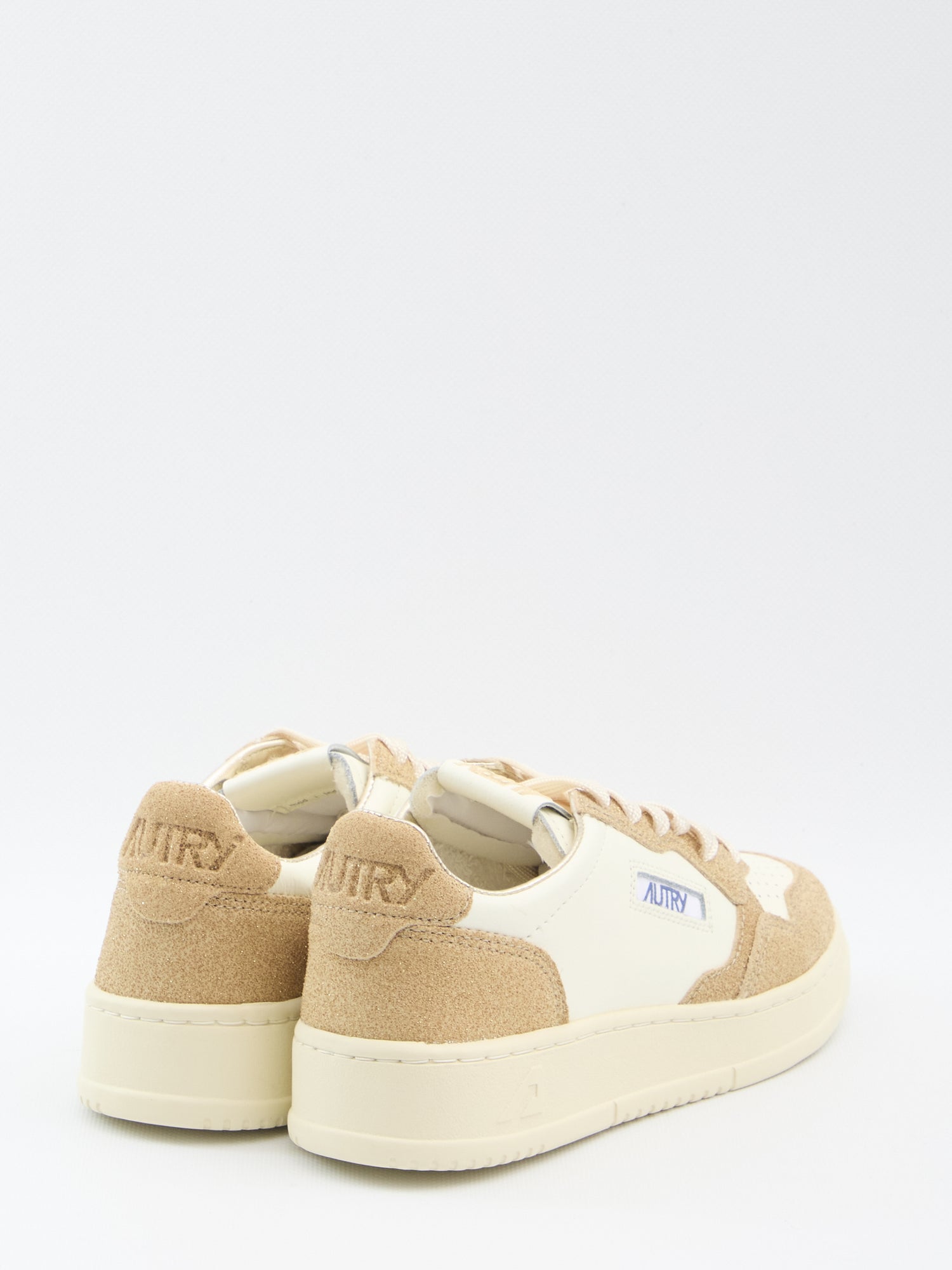 AUTRY 37 low medalist sneakers