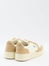 AUTRY 37 low medalist sneakers