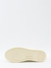 AUTRY 37 low medalist sneakers