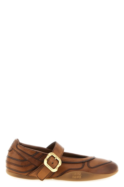gymnasium waxed leather ballet flats