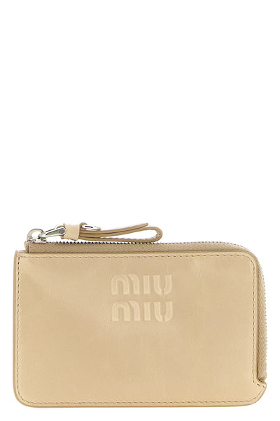 the miu miu leather envelope card holder is structured